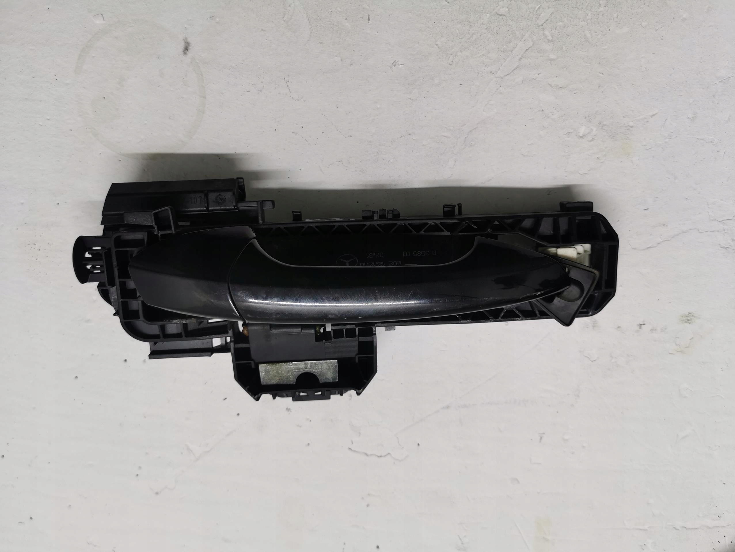 handle door right rear part MERCEDES C-KLASA W204 EU