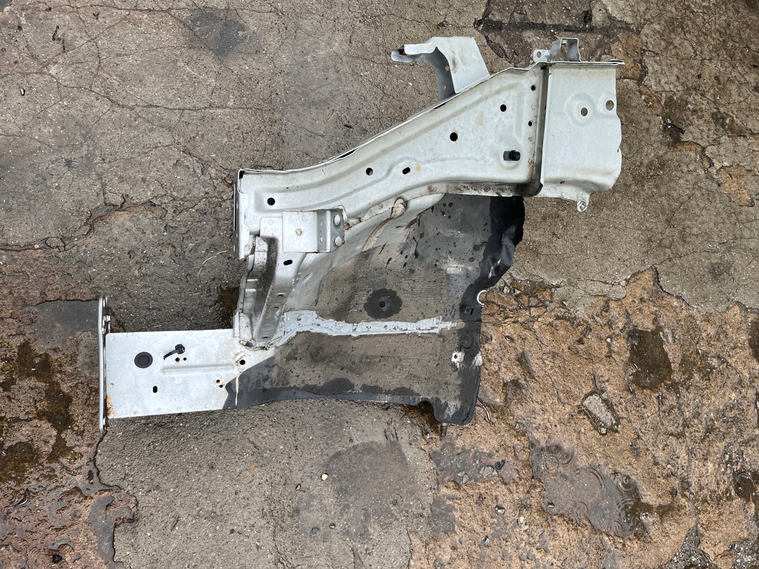 HYUNDAI IX35 quarter quarter FARTUCH left front