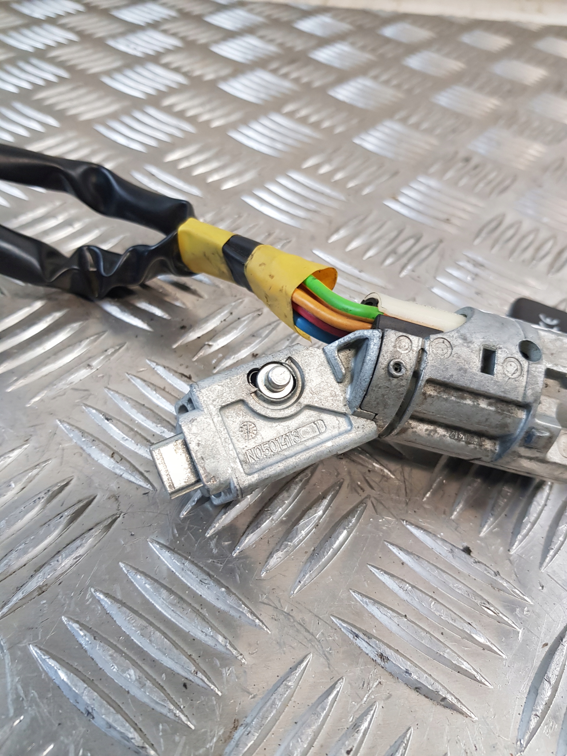 ignition + key N0501413 CITROEN C3 and 04R- EU