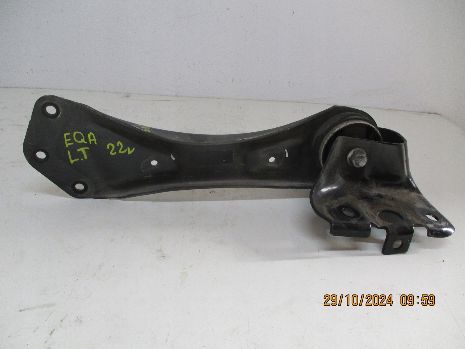 Querlenker Querlenker heck hinten MERCEDES EQA A243 2473520800 2473520700