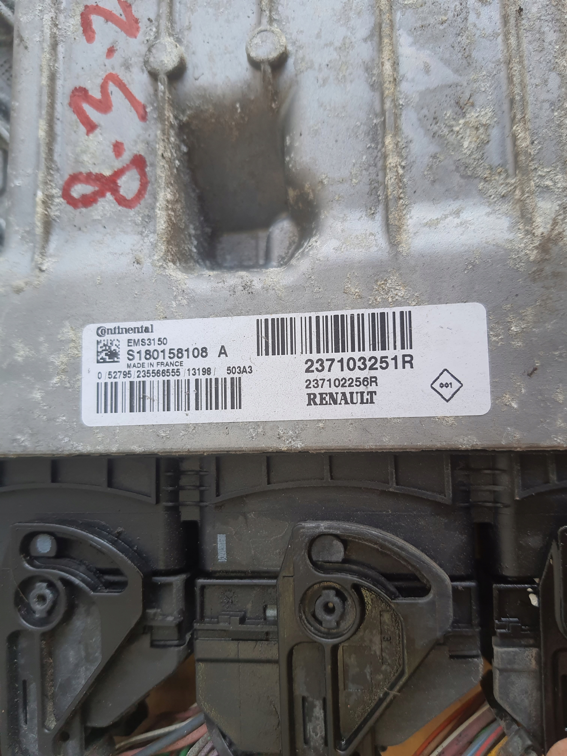 RENAULT computer 237103251R