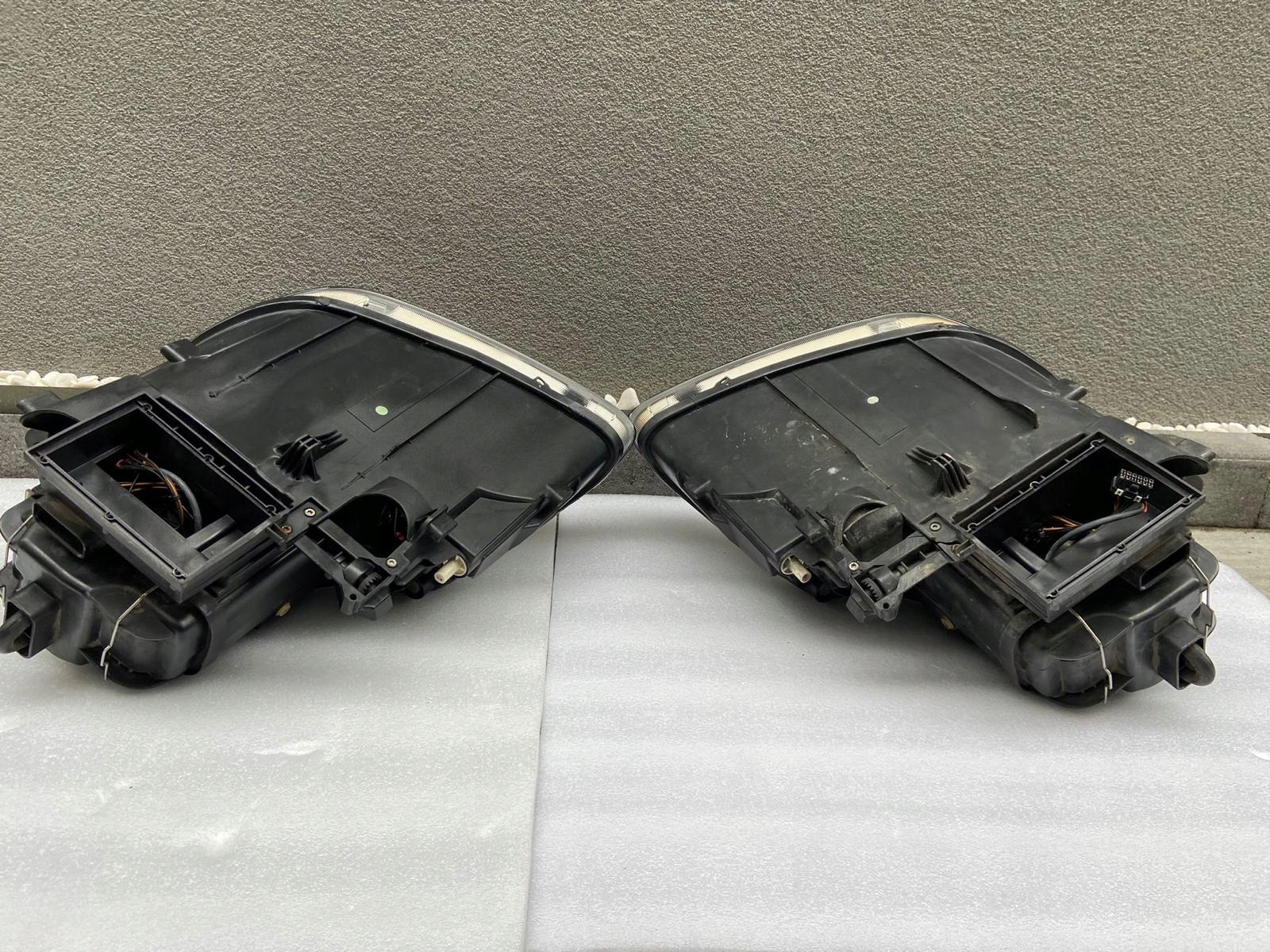 Feux phare Avant VW Cayenne 7L 7L5 1 Bi Xenon 2006