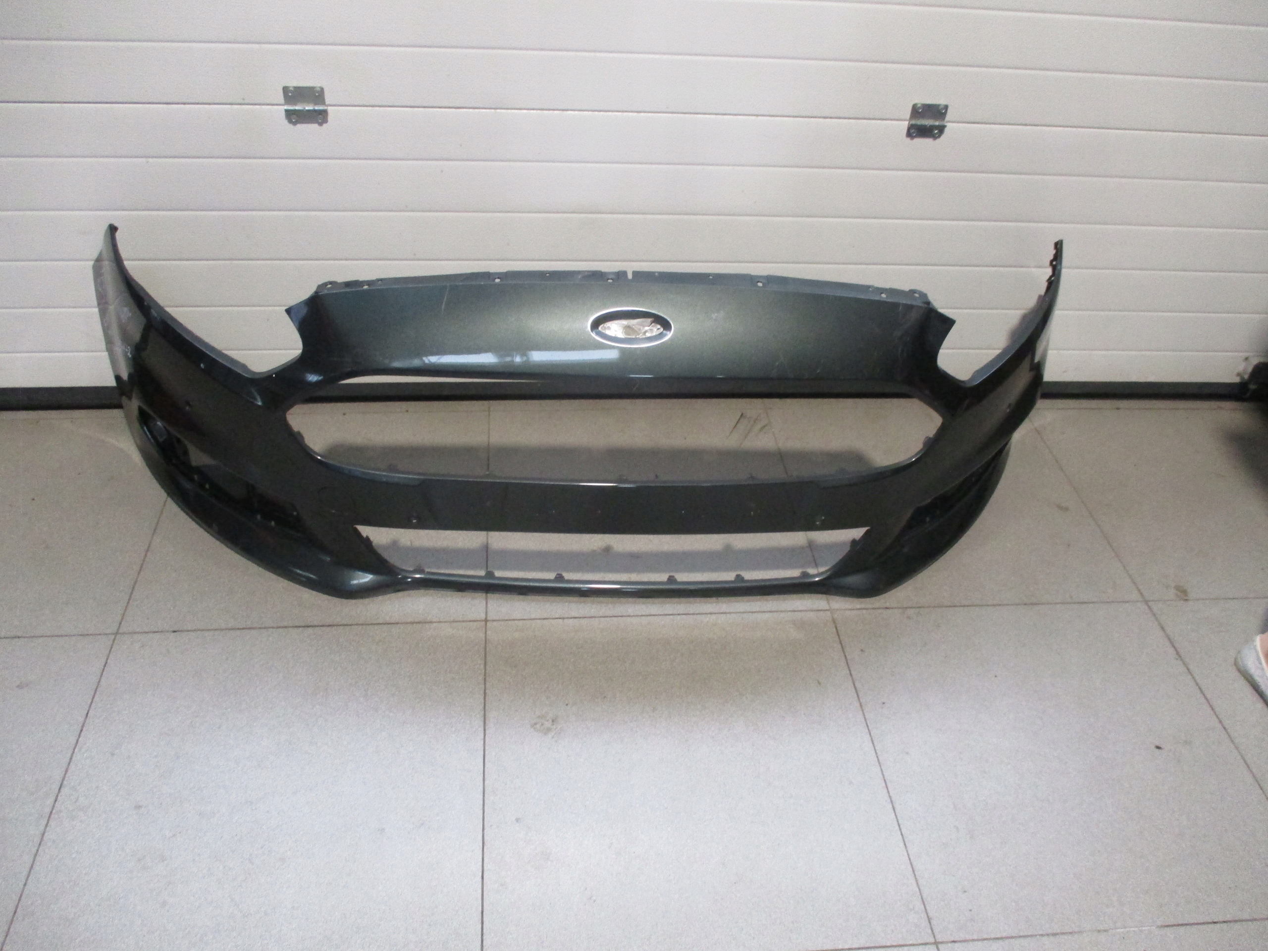 nárazník předek přední FORD S -MAX MK2 EM2B-17H772 6XPDC