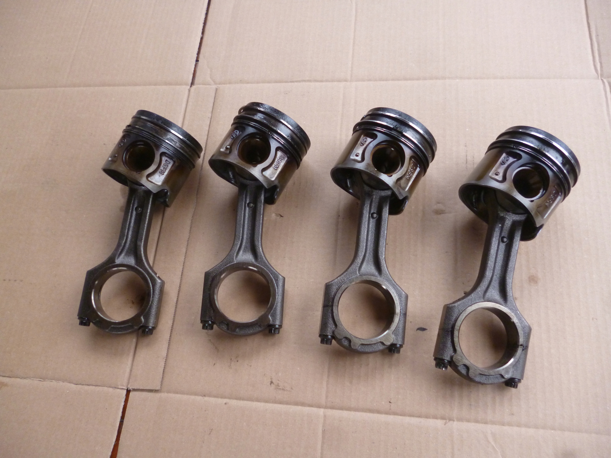 Поршень шатун 4CXO DSFM 26B Hyundai Kia 2.2 CRDI