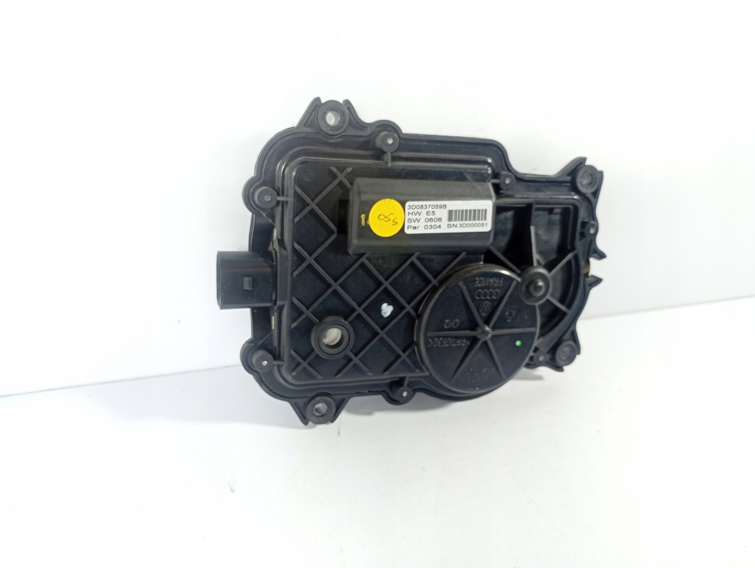 VW Phaeton 02-16 DOCIAG door left rear OE 3D0837059B