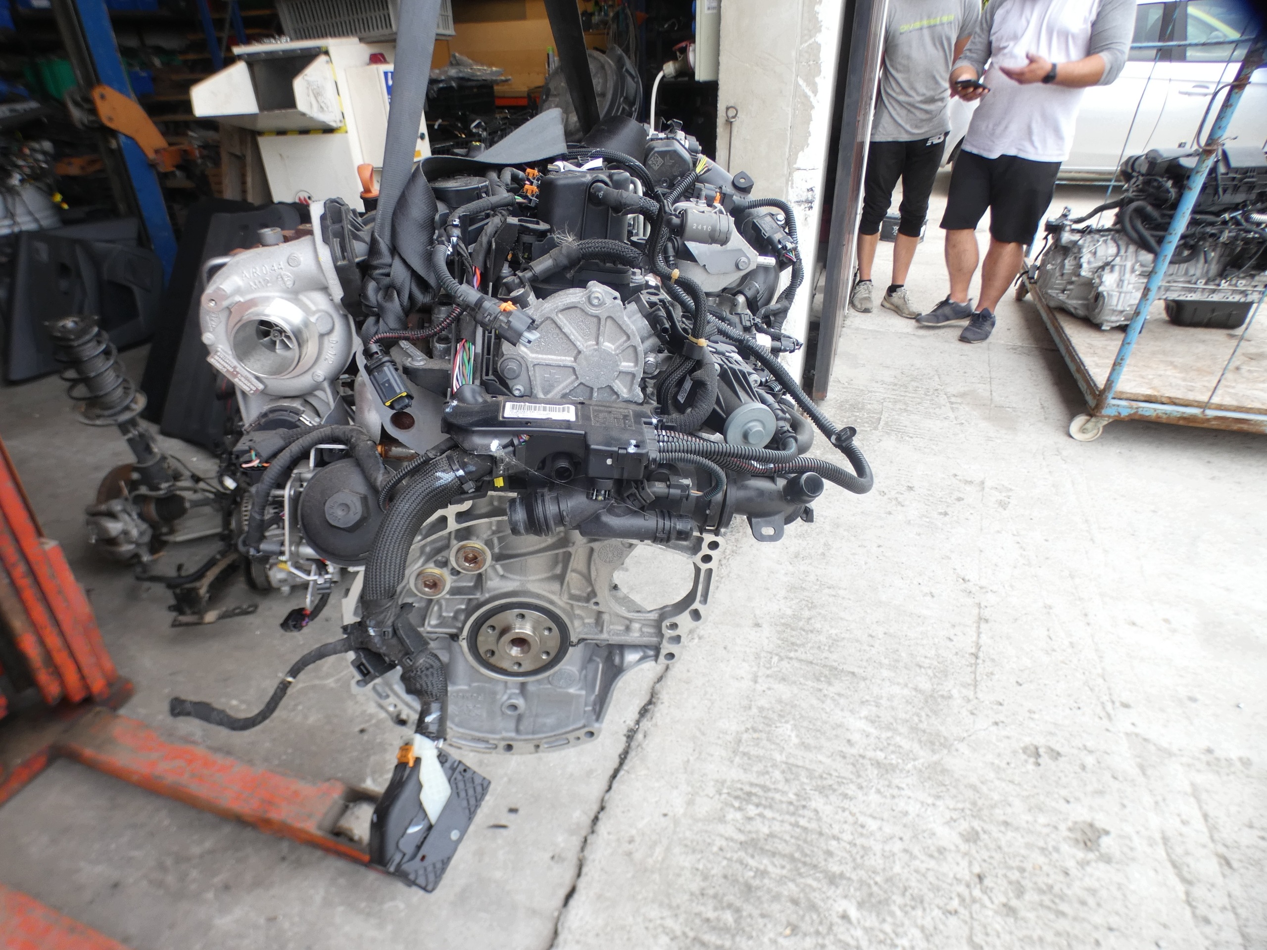 engine complete CITROEN PEUGEOT DS 1.5HDI YH01 10Q4EP