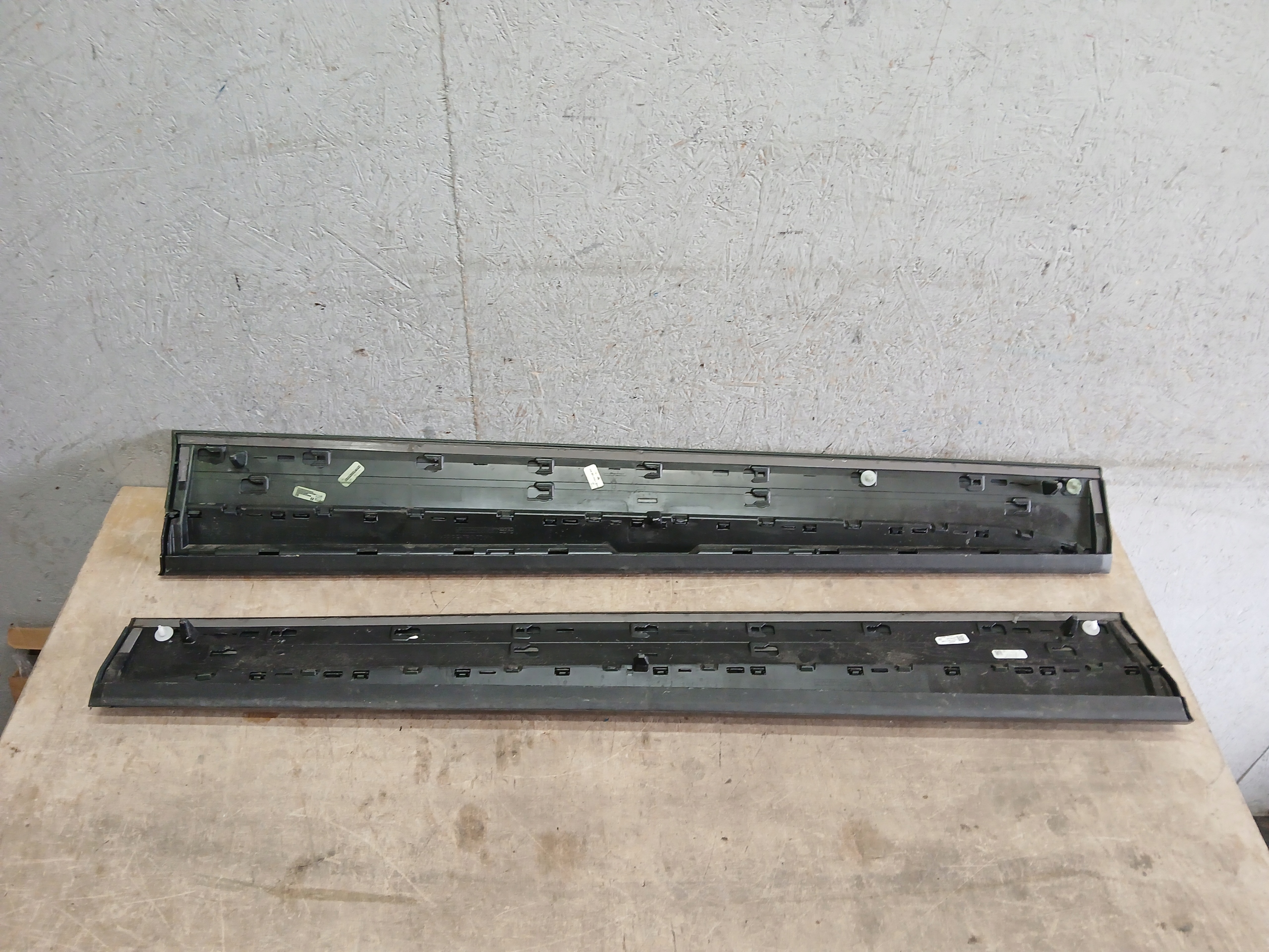 door moulding cap front right or left AUDI Q5 80A 80A853959 80A853960