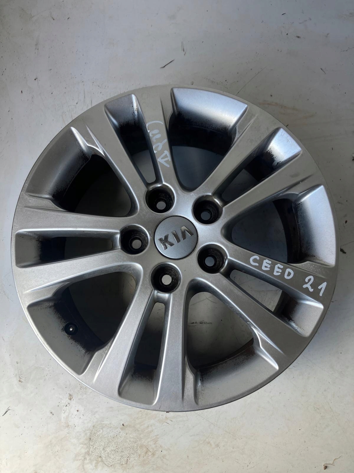 disk 16 CALI KIA CEED II #21 52910-A2200