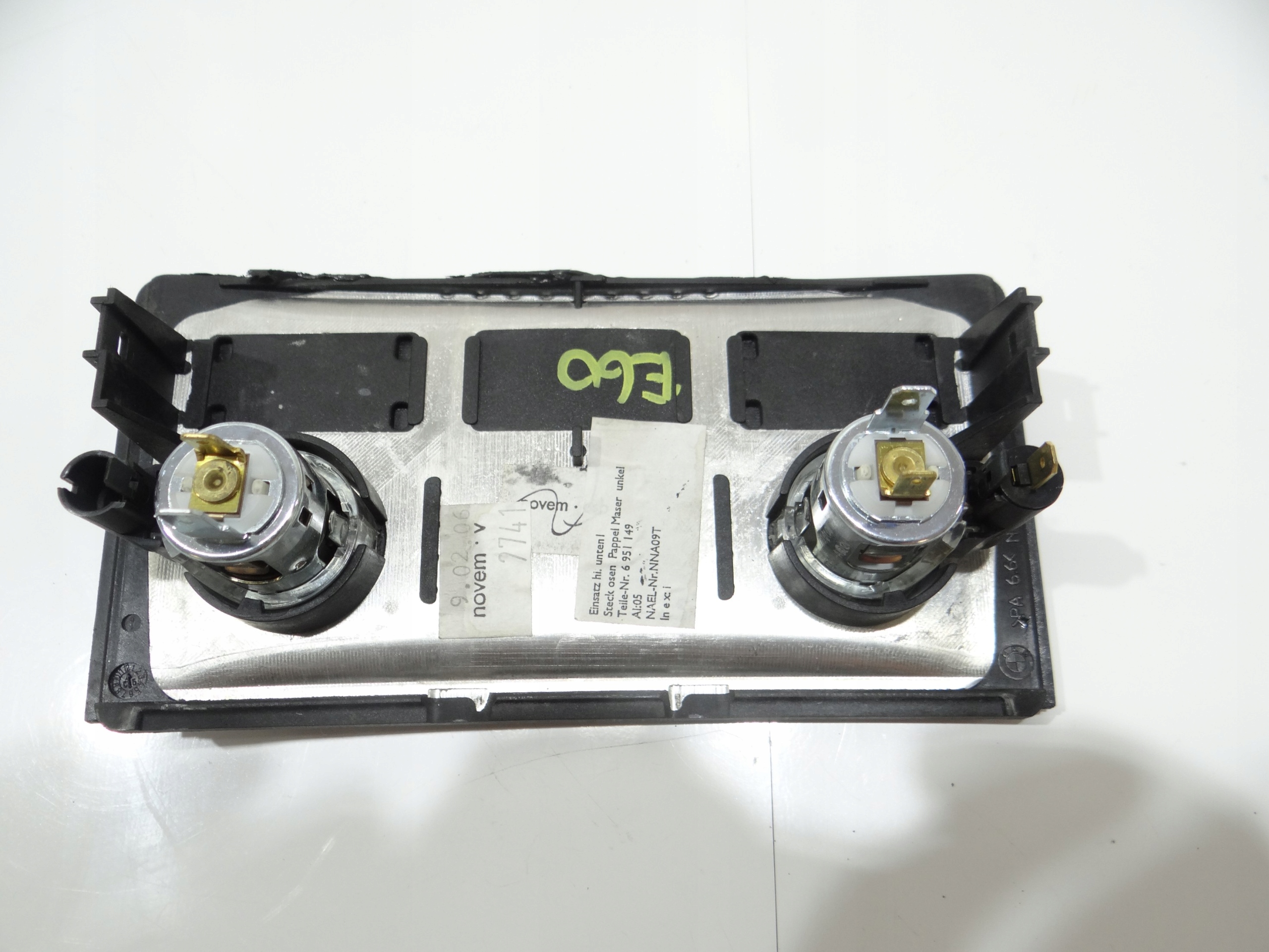 adapter ZAPALNICZKI BMW E60 E61 6951149