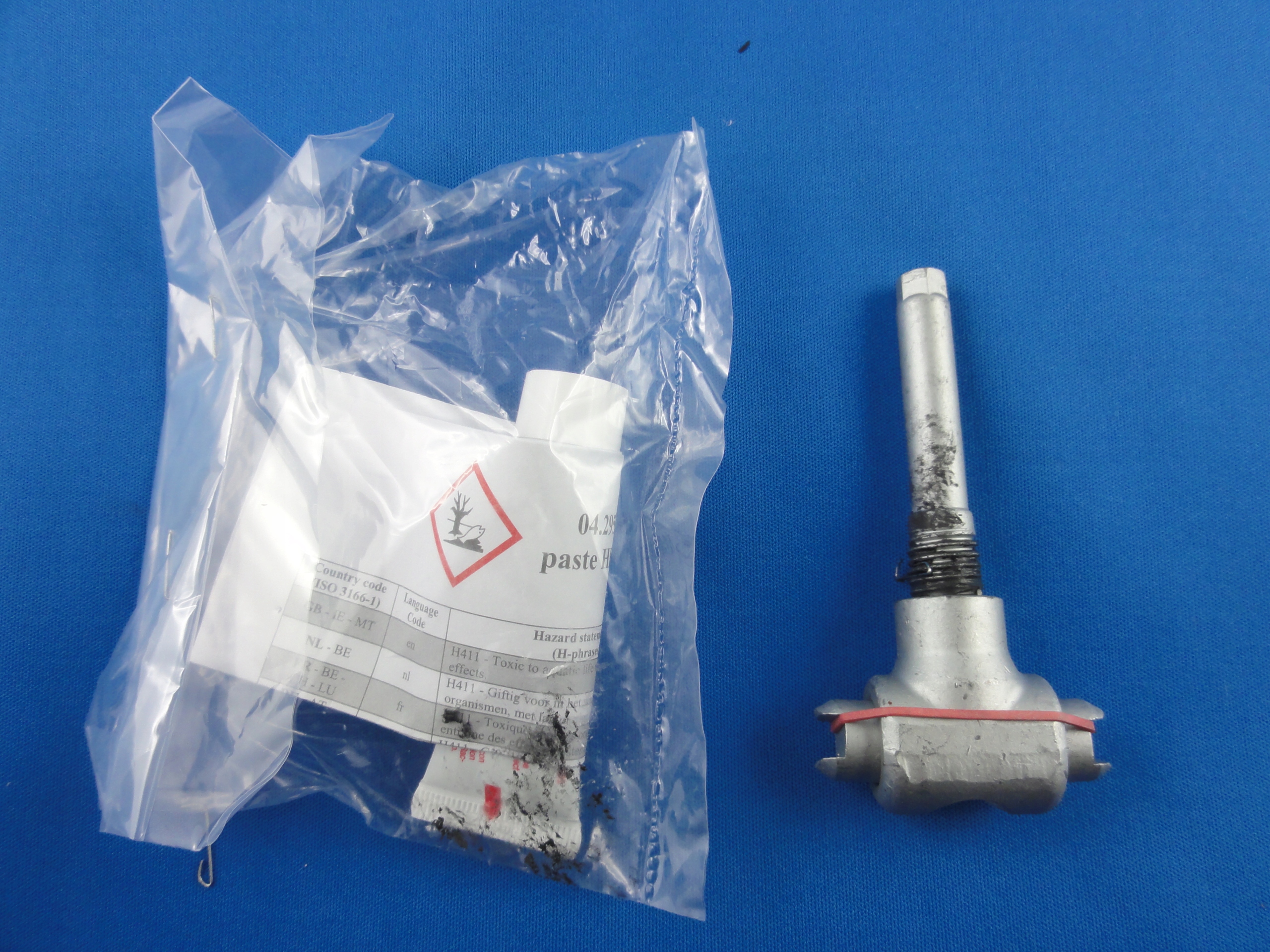 A0004231350 - РЕГУЛЯТОР ТОРМОЗНЫХ КОЛОДОК SPRINTER