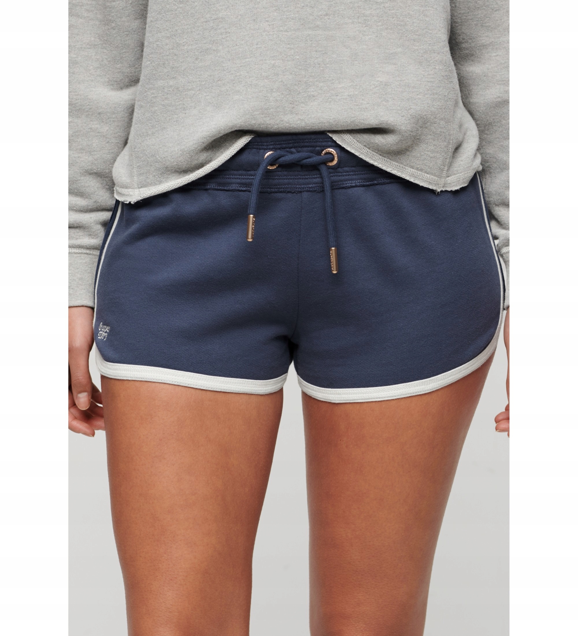 Superdry Tmavě Modré Krátké Kraťasy S Bílým Lemováním 36 Fta