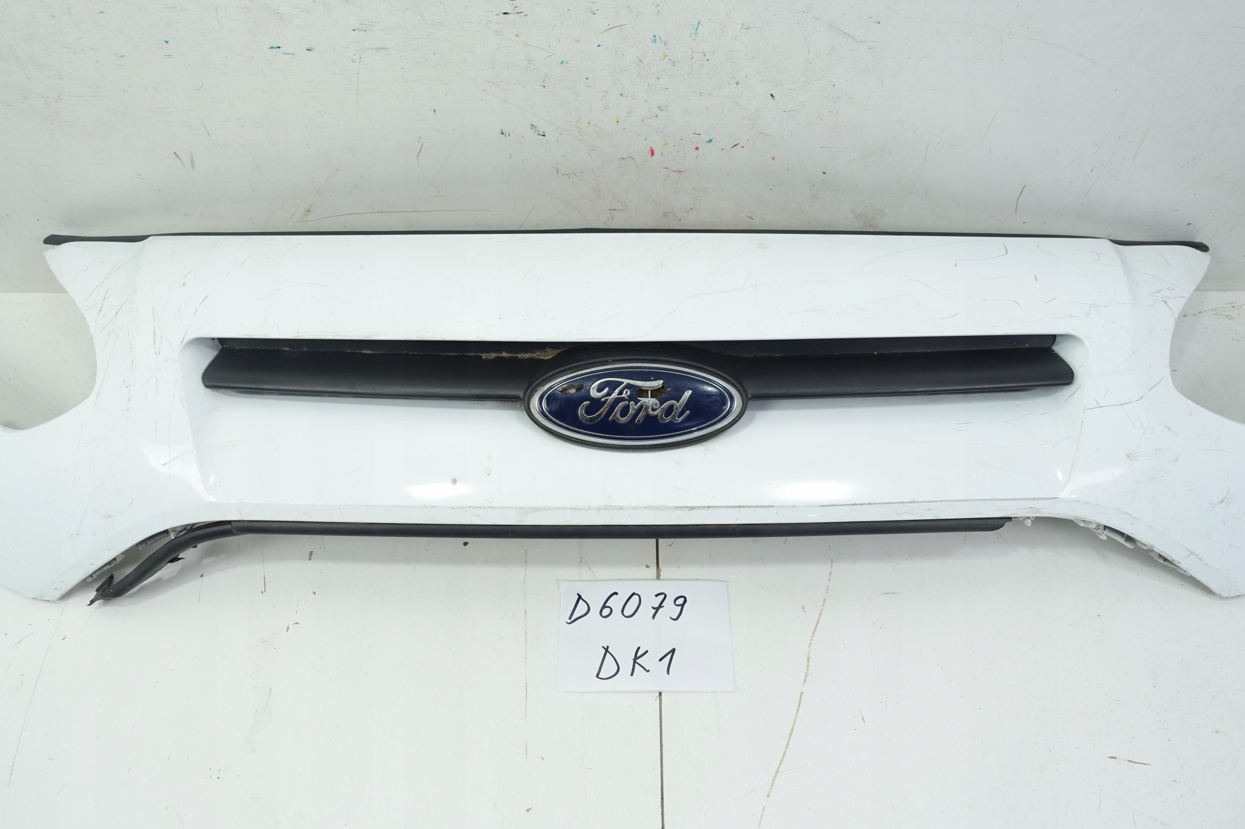bumper front front FORD TRANSIT CONNECT 2013