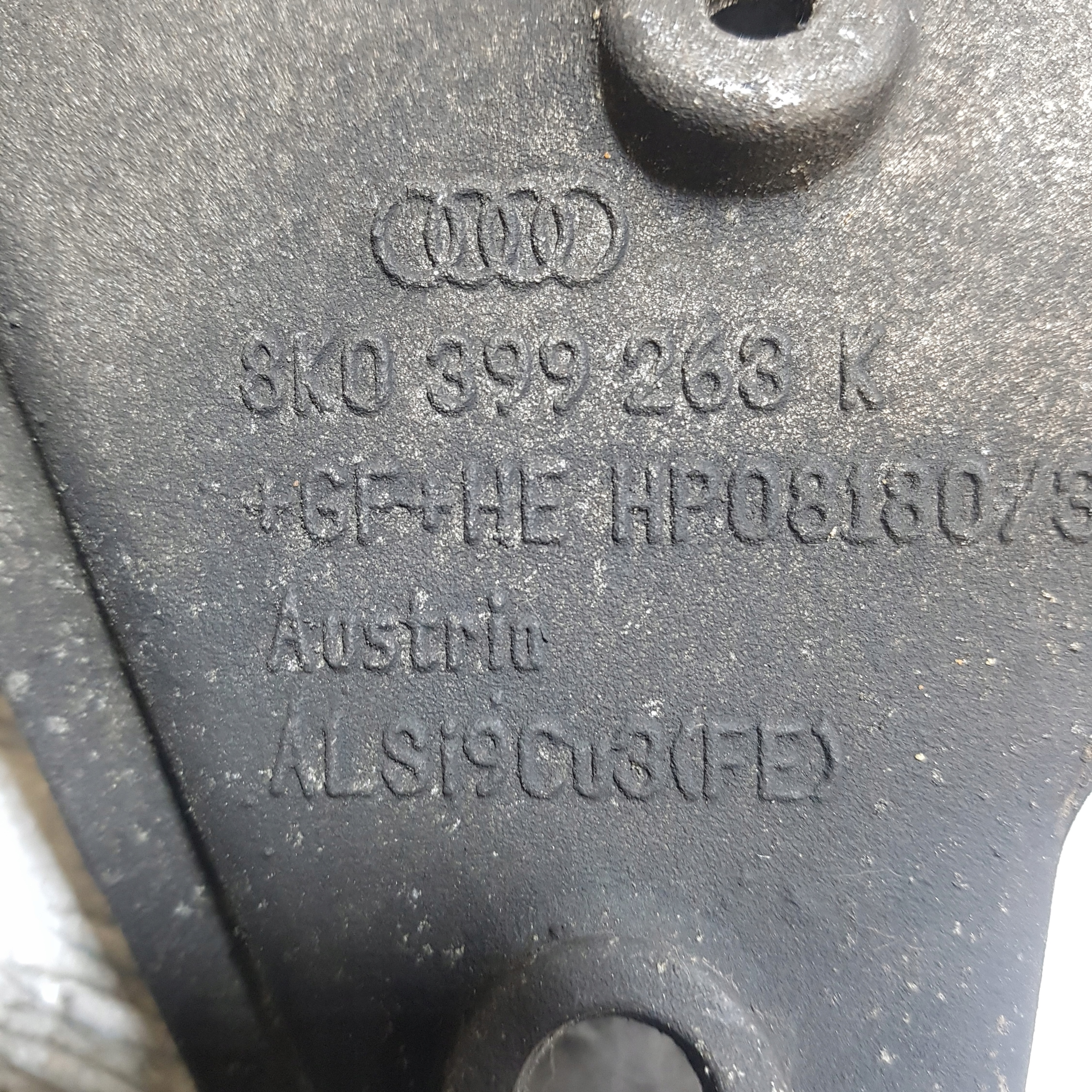 Getriebehalter AUDI Q5 8K0399263K