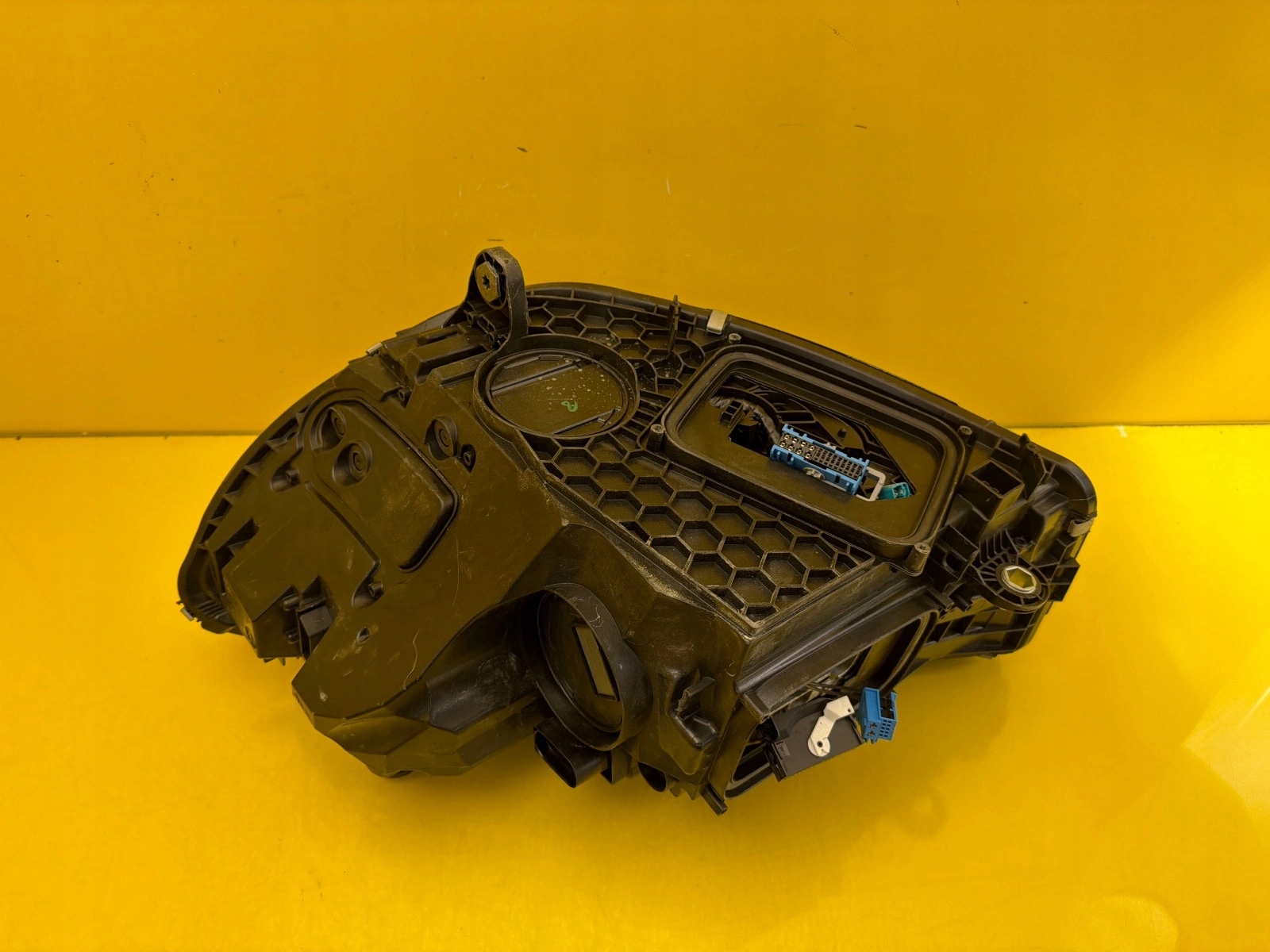 light right Mercedes C-Klasa W206 A2069065404 Digital Light