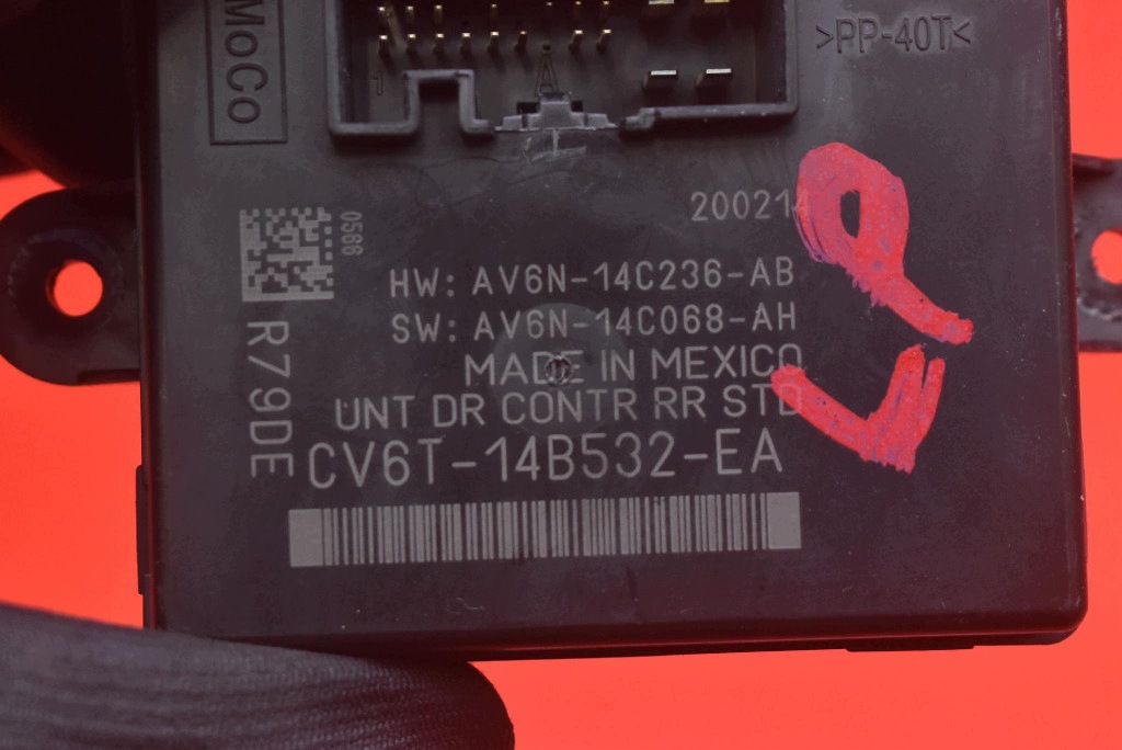 unité de commande électronique uce module portière gauche avant AV6N-14C236-AB FORD ESCAPE MK3 KUGA MK2
