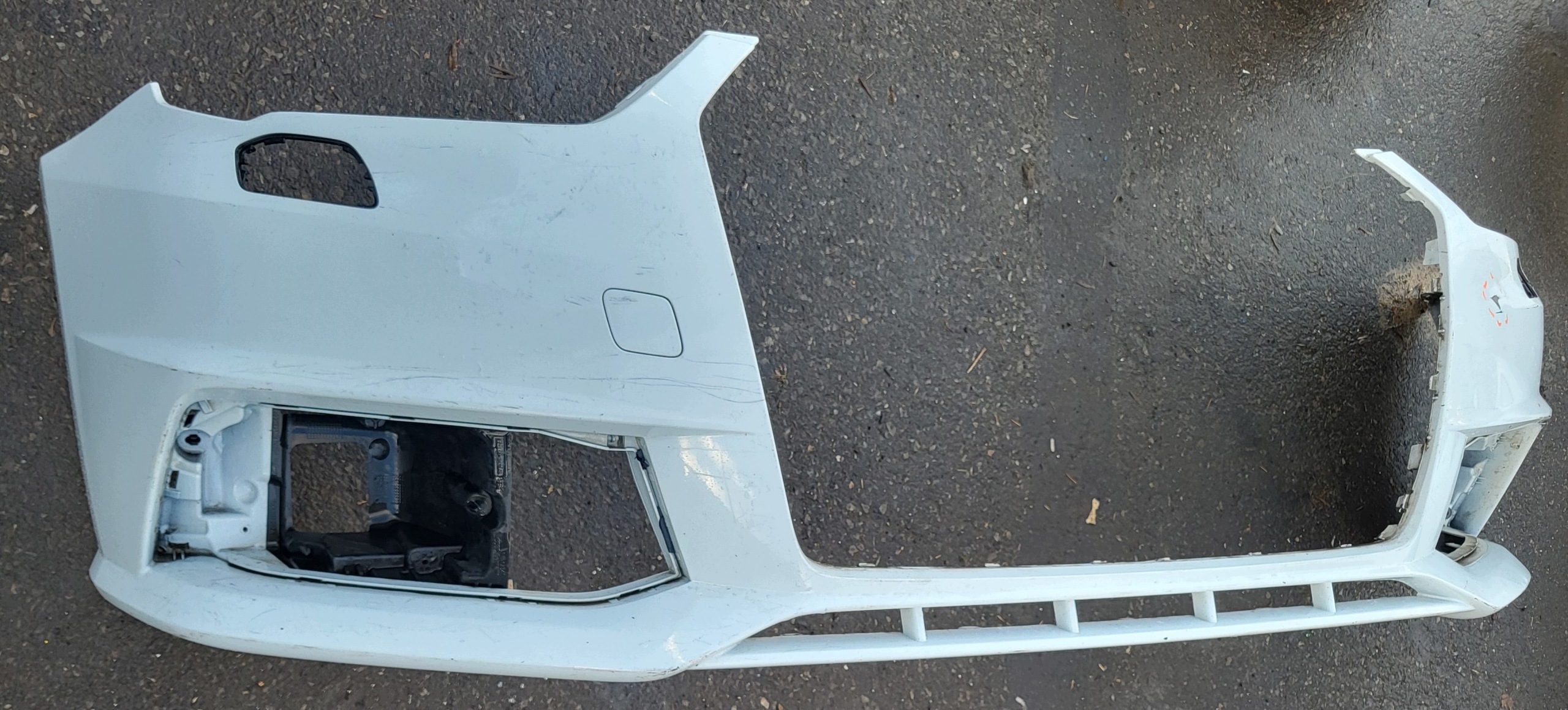 bumper front front towing hook cap AUDI A1 and S-LINE LIFT 8XA807437D OE