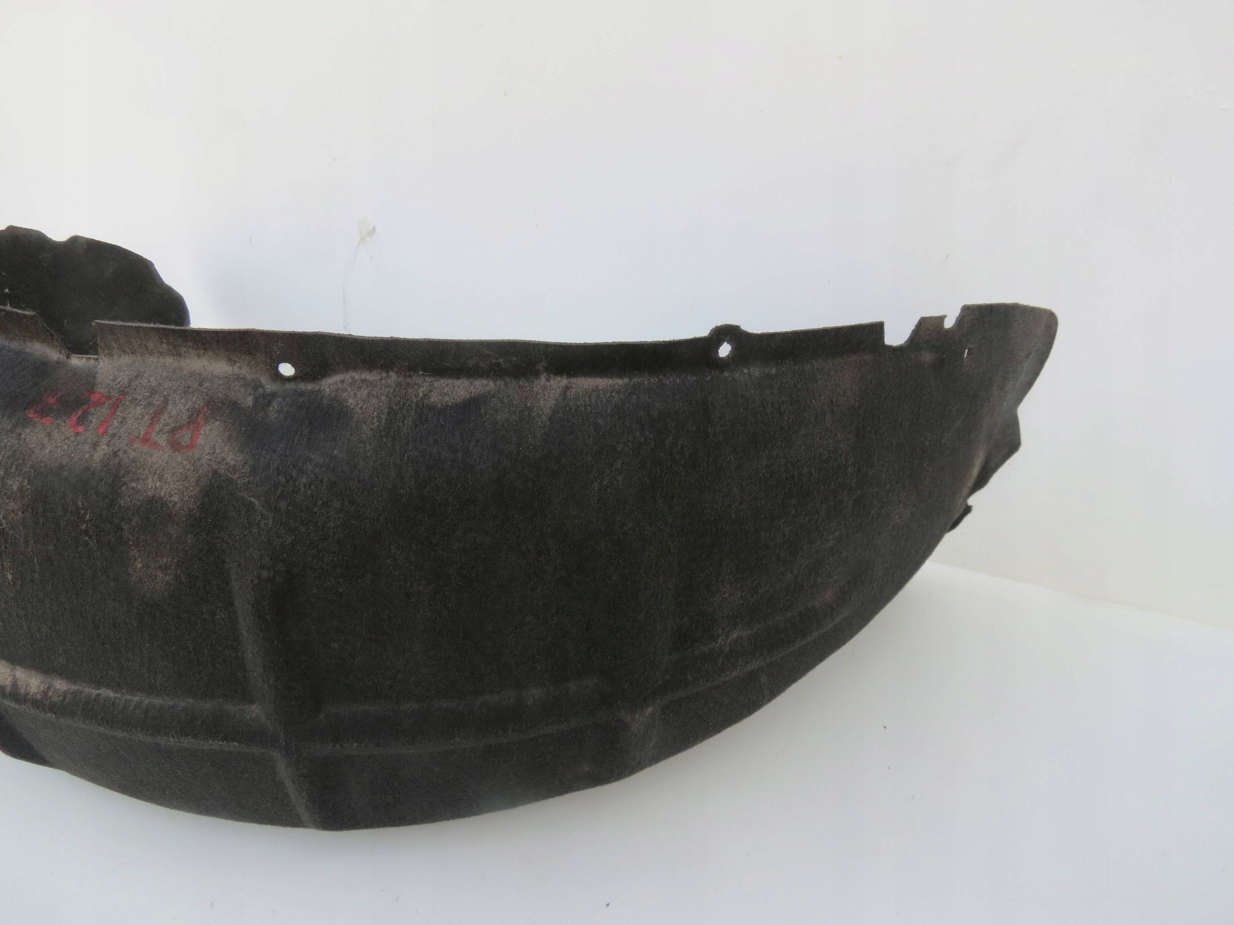mudguard right rear part VOLVO XC90