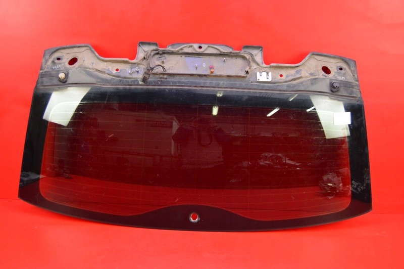 Скло заднє зд BMW E90 E91 Універсал 05R