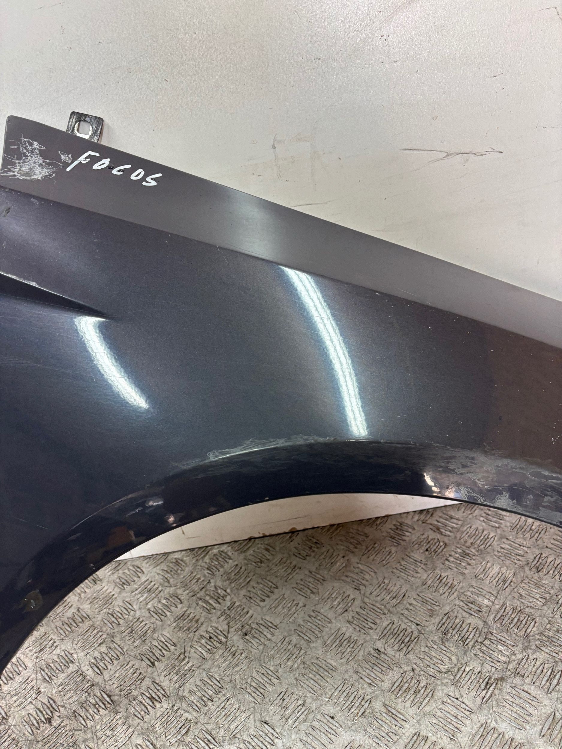fender front front right FORD FOCUS III MK3 10