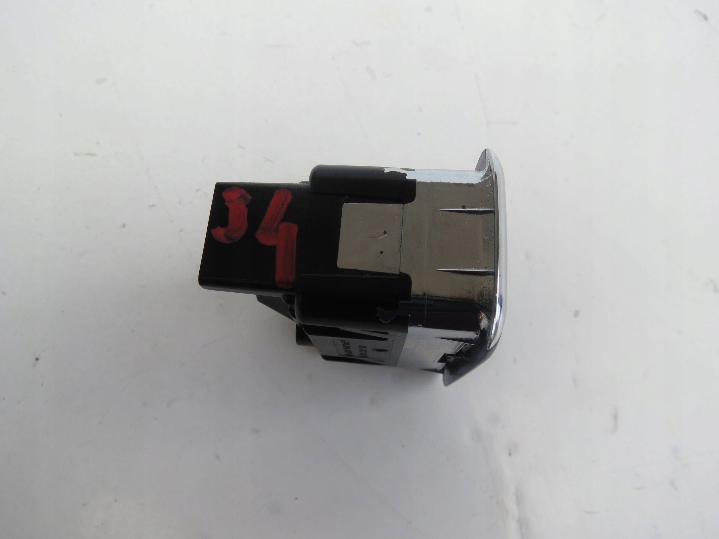 Bouton Vitre MERCEDES W204 CDI 2.2 A2048700451