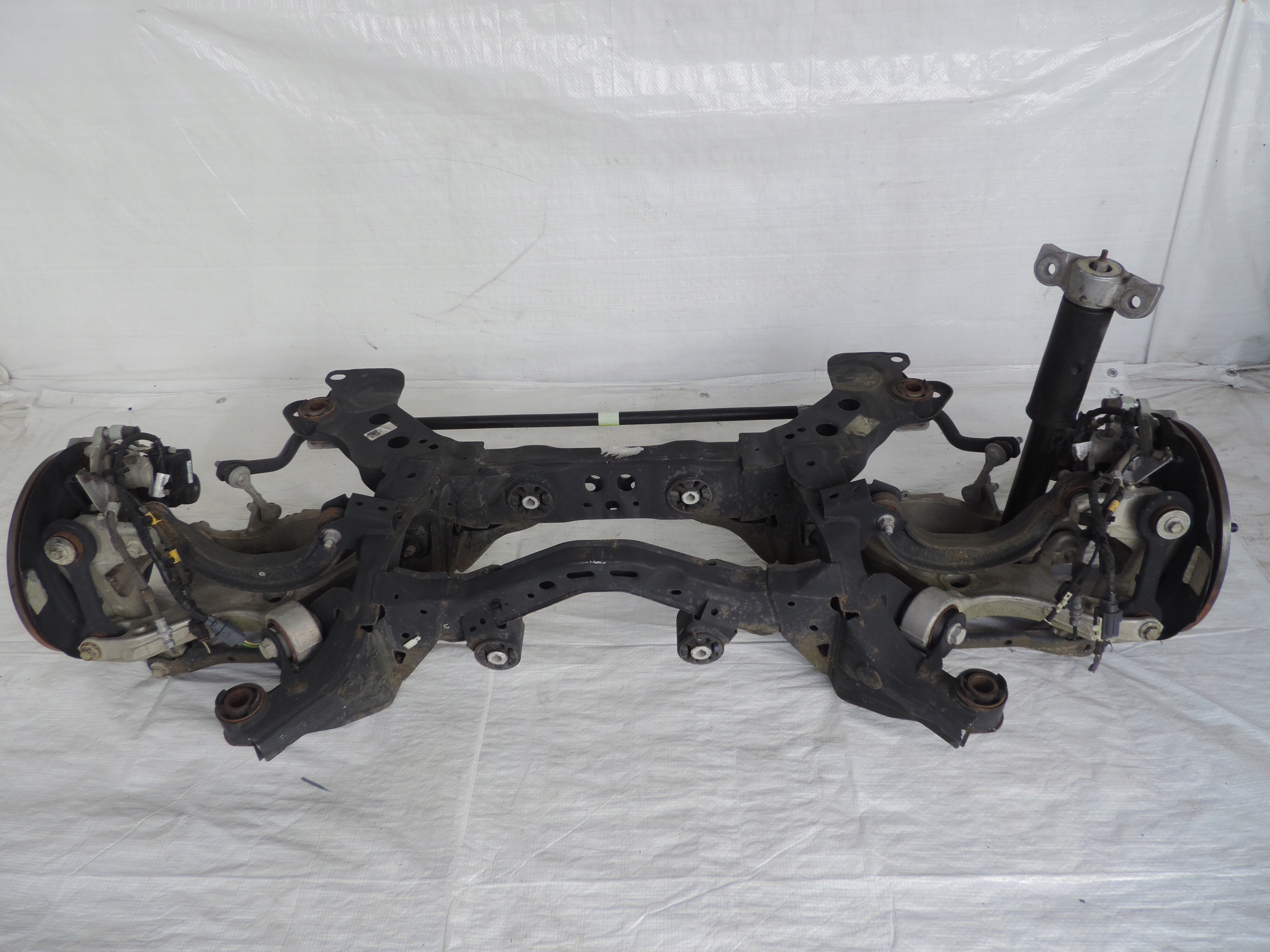 BELKA OŚ TYŁ TYLNA ZAWIESZENIA FORD EDGE II 2 MK2 2,0 TDCI