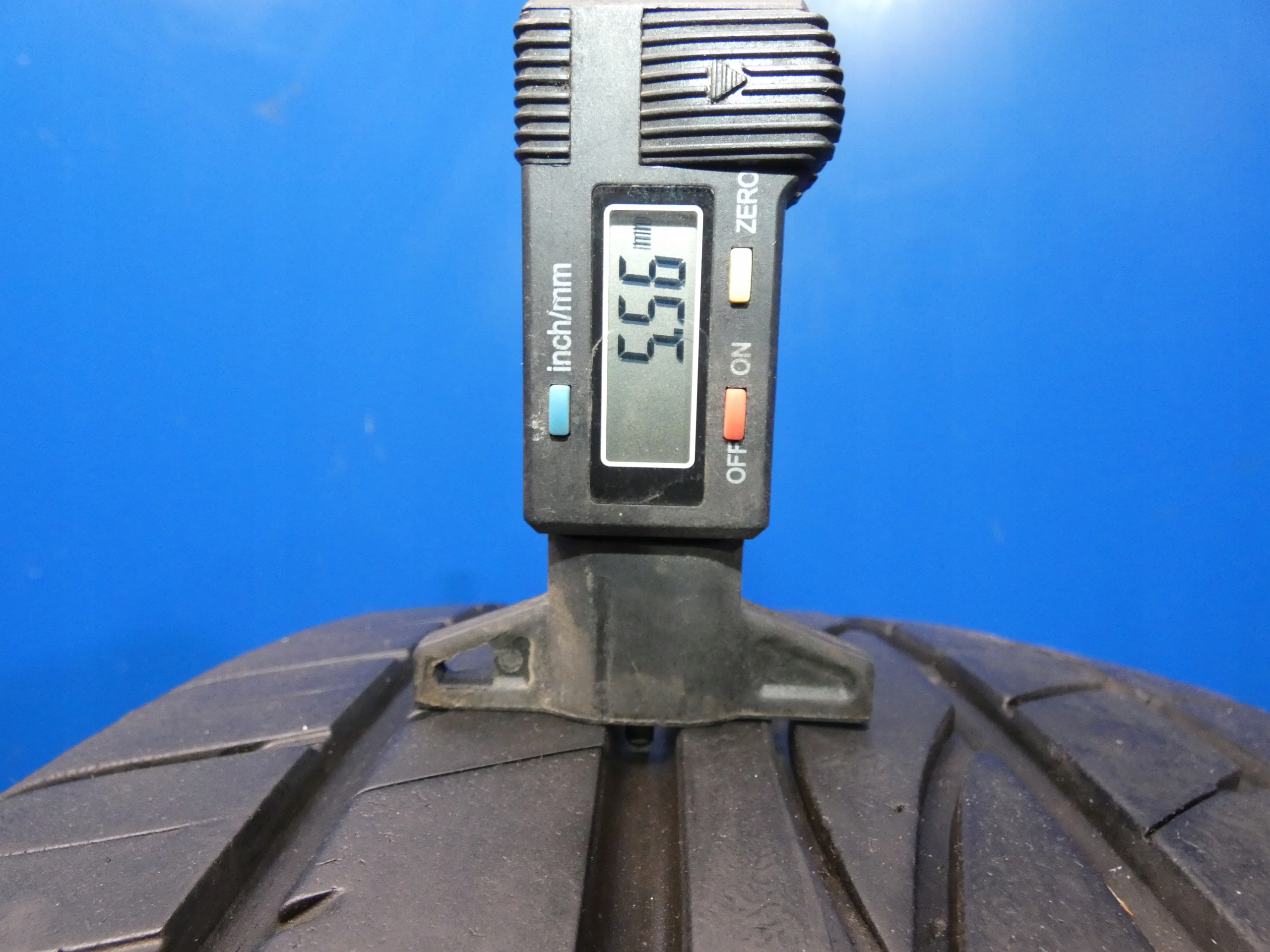 tyre SUMITOMO BC100 235/50 R18 18 2020r 5,5mm