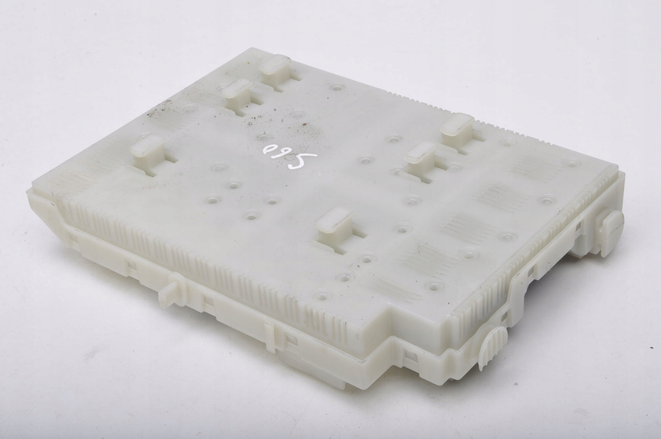 VOLVO S60 II V60 XC60 SKRZYNKA MODUŁ BSI 31327995 Typ samochodu Samochody osobowe