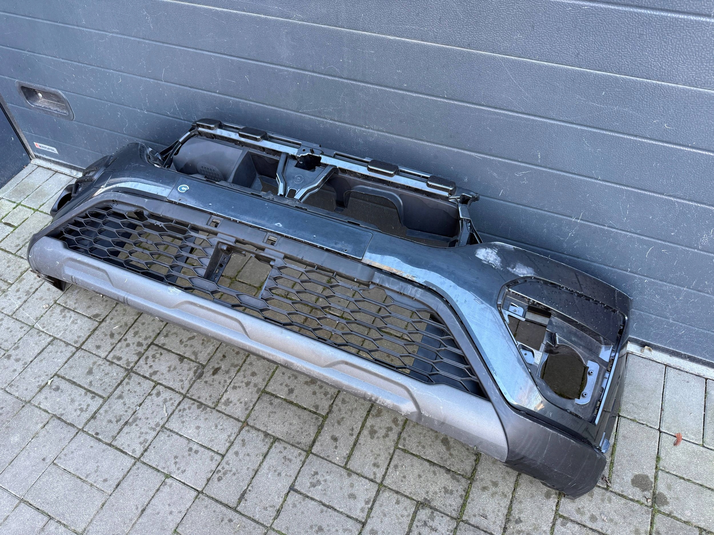 Dacia Sandero III 3 Stepway nárazník předek přední