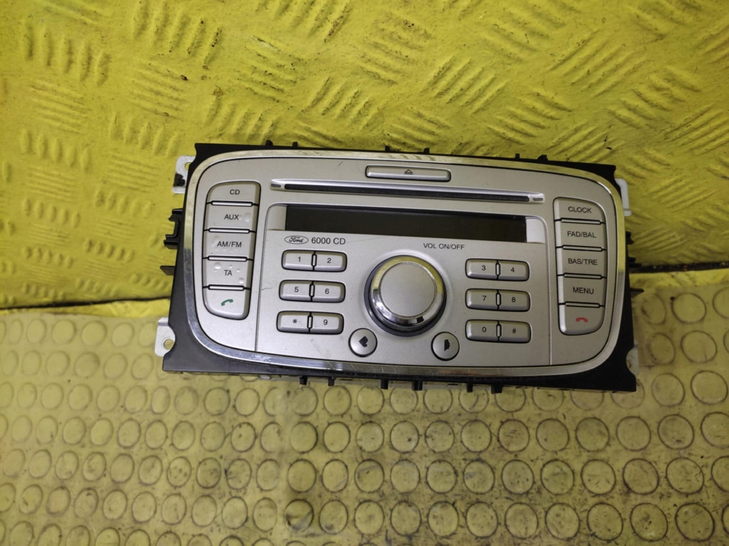 FORD MONDEO MK4 RADIO 8S7T18C15AA