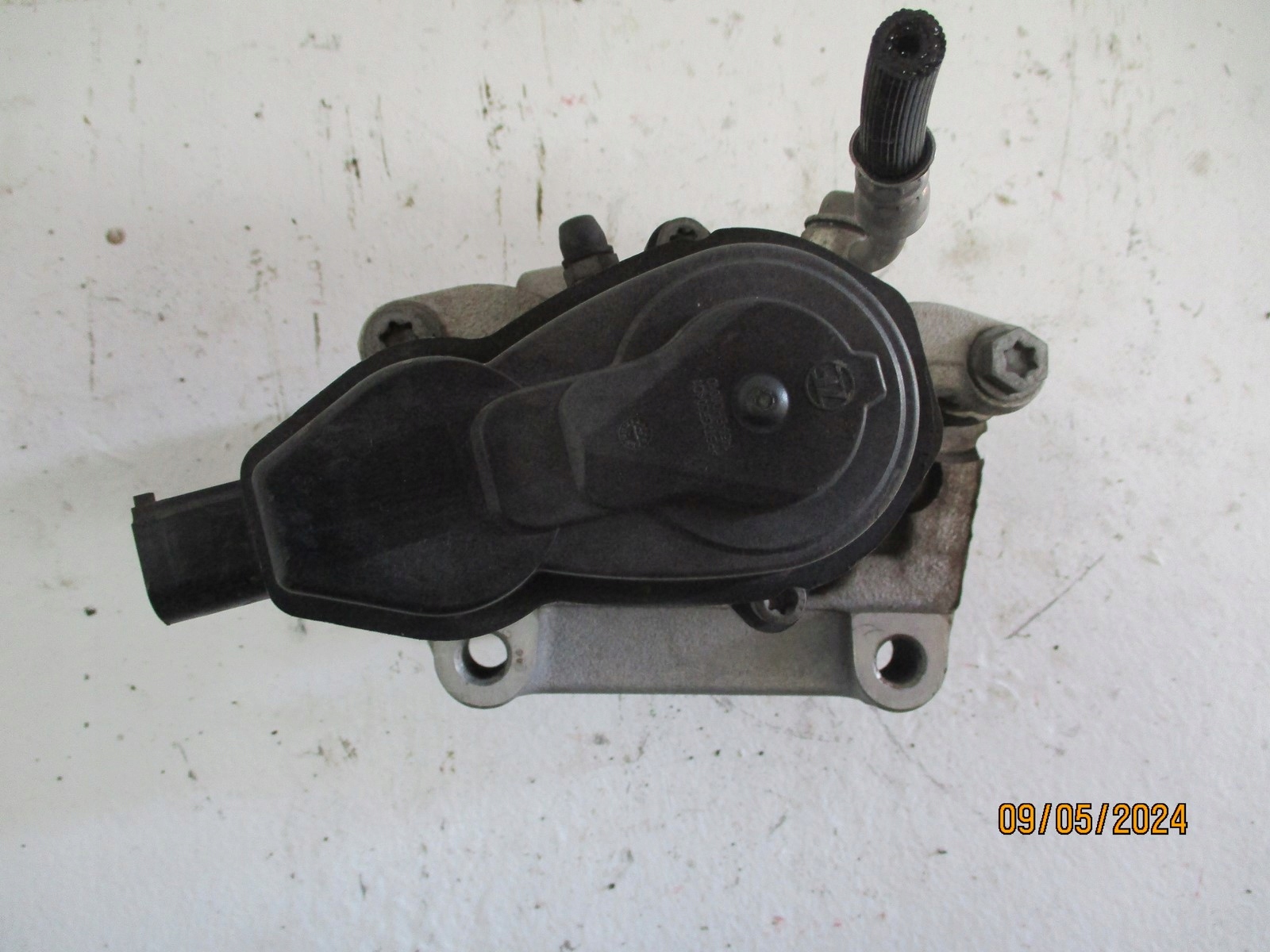 caliper calipers HYUNDAI TUCSON IV rear part rear