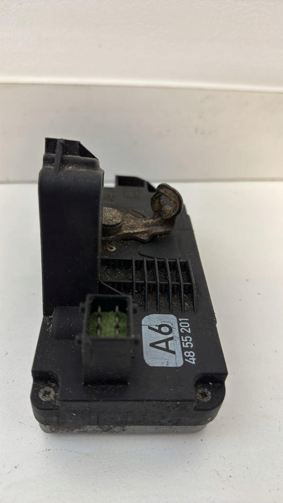 SAAB 9-5 LIFT 05- lock right rear part 3 PIN 4855201