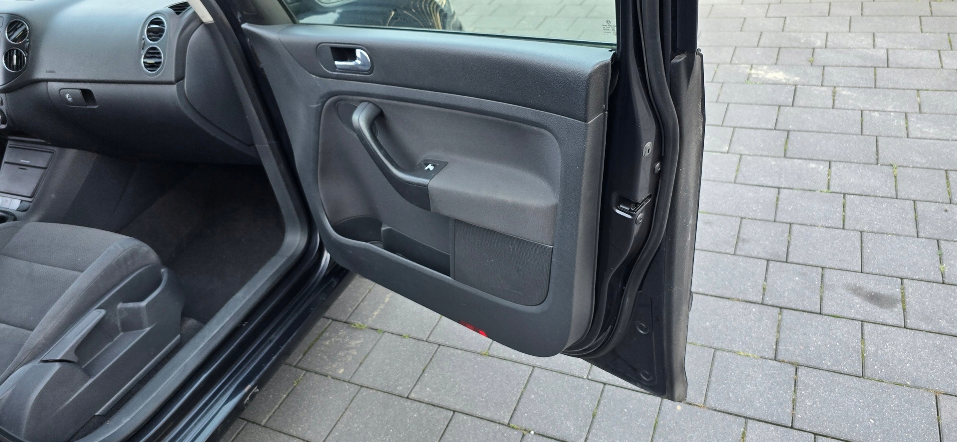 дверные карты обивка перед vw Golf 5 PLUS 2003-2009
