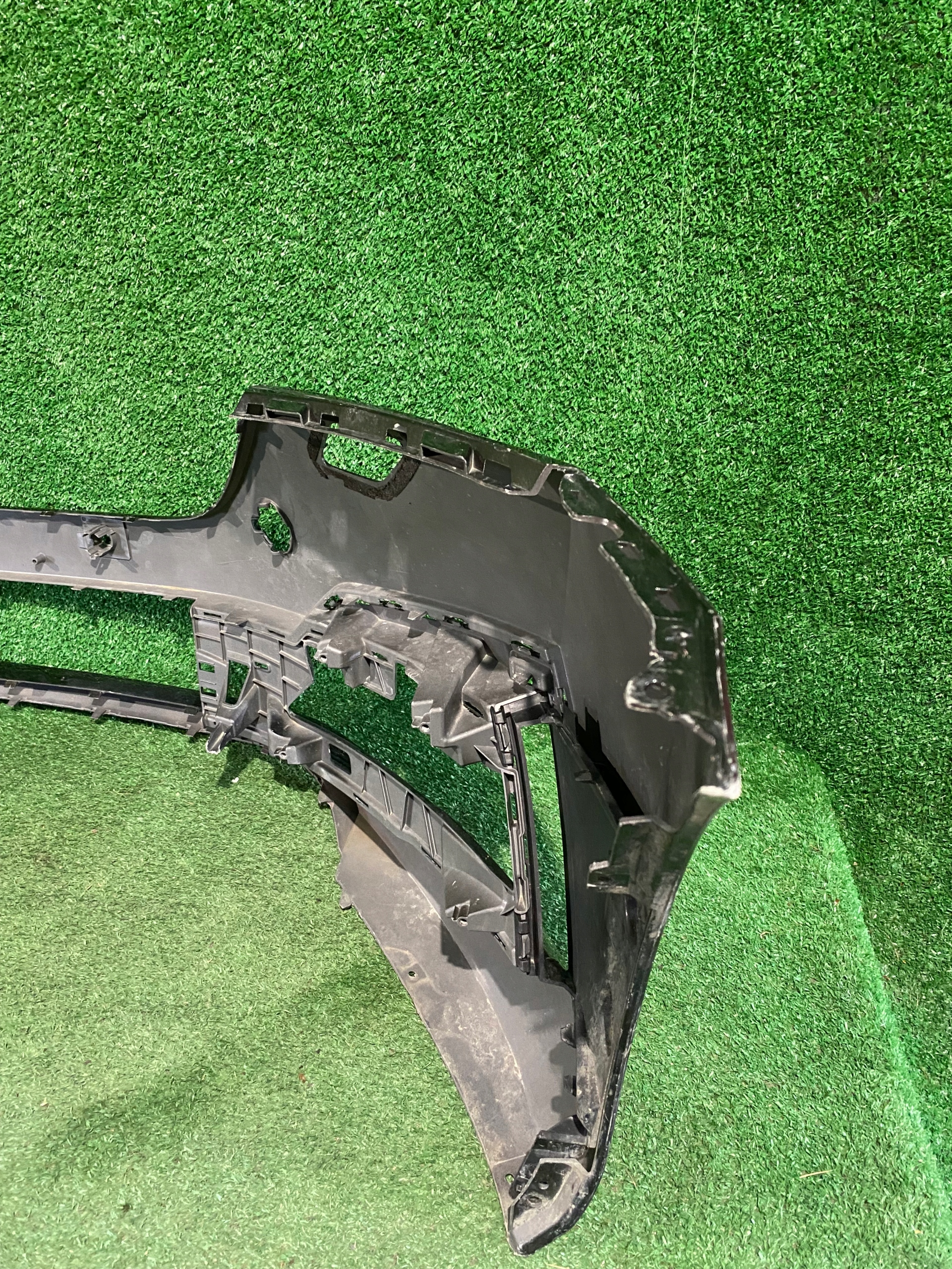 front bumper front SKODA OCTAVIA IV