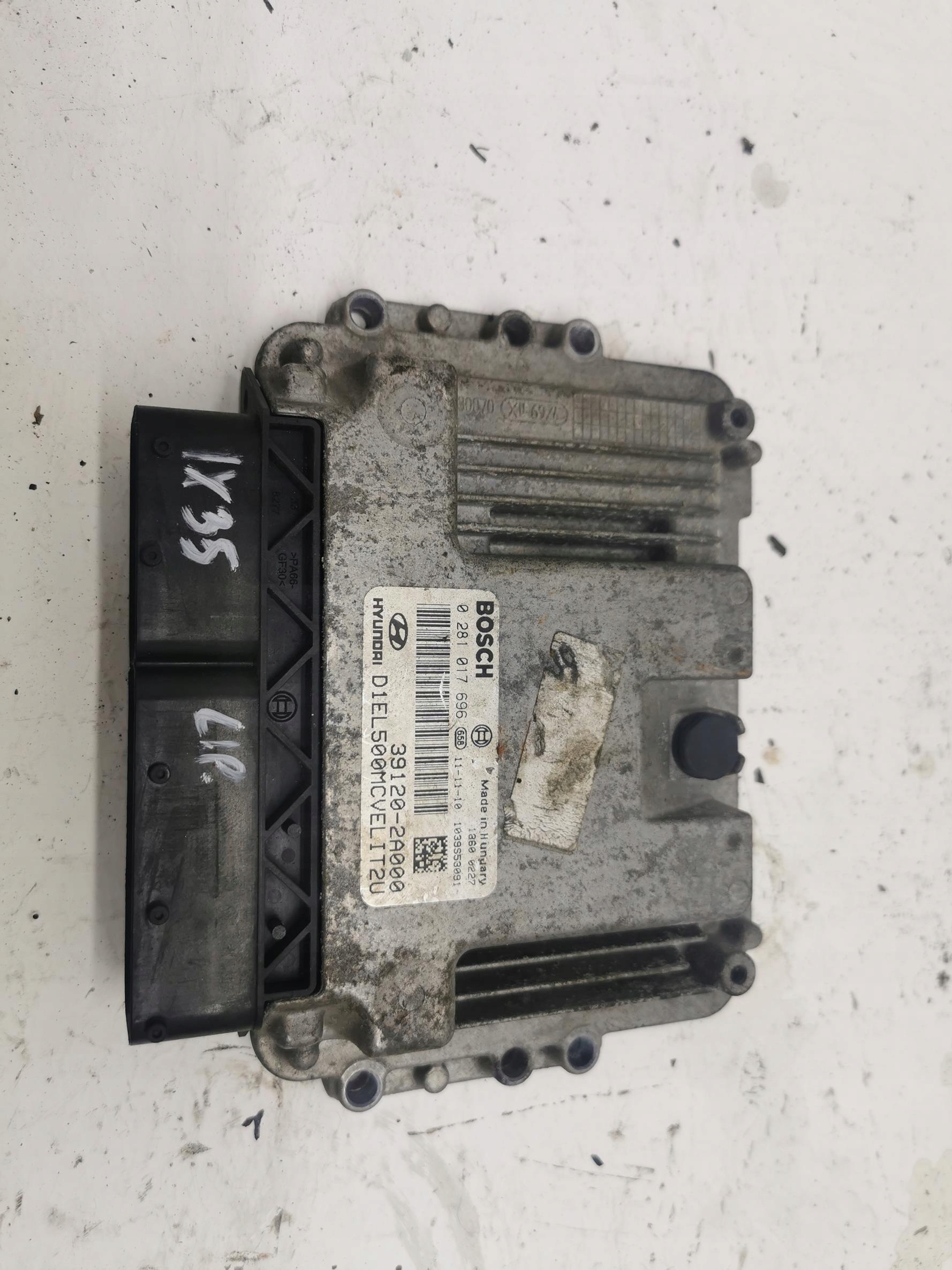 control unit of the engine HYUNDAI IX35 1.7CRDi 39120-2A000