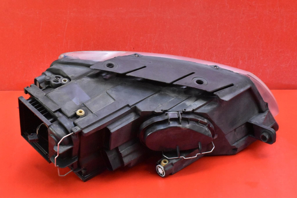 REFLEKTOR left light front BIXENON EU 3C0941751D VW PASSAT B6 05-10