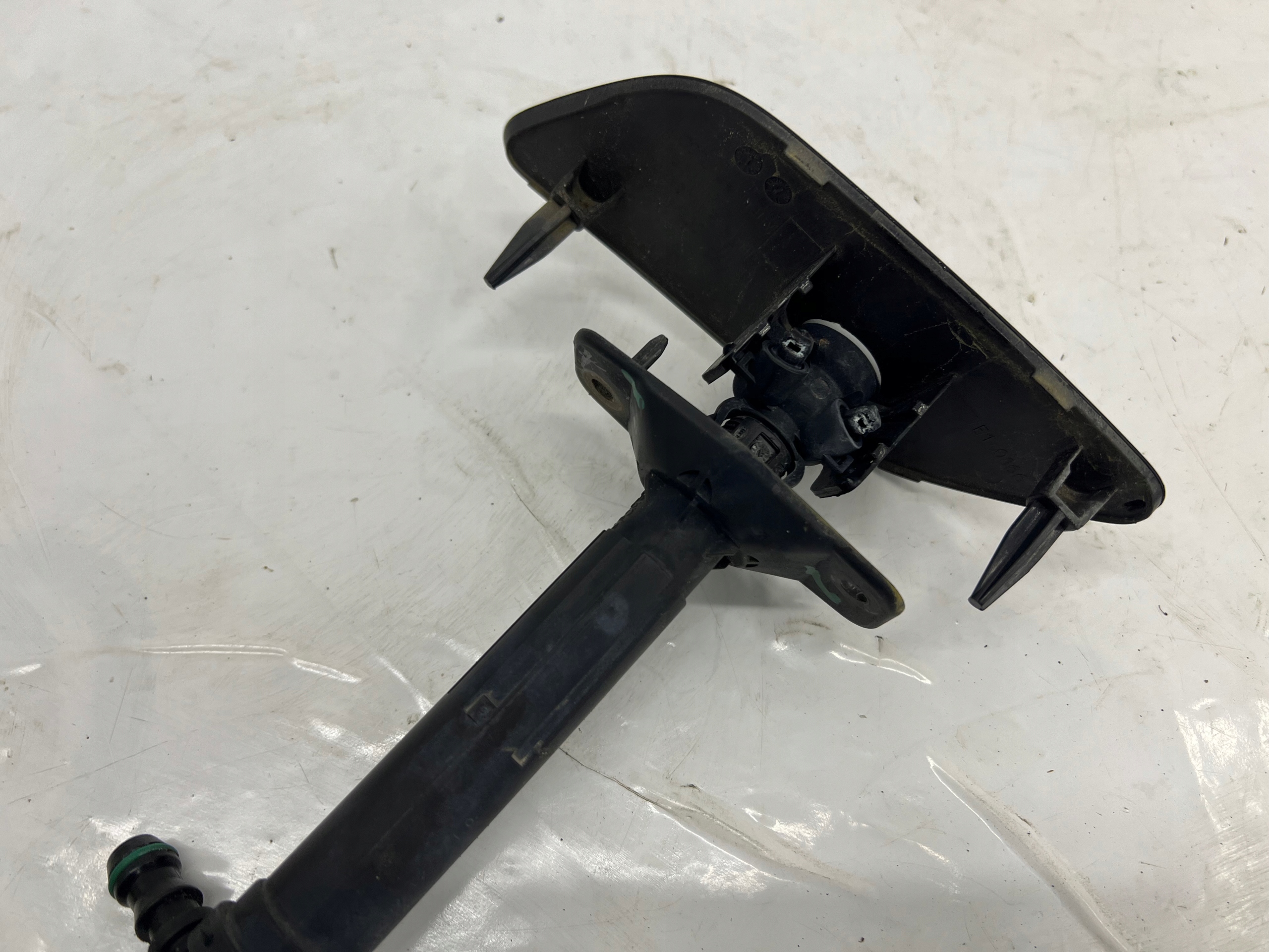 AUDI A6 C7 washer REFLEKTORA right 4G0955102 LY9B