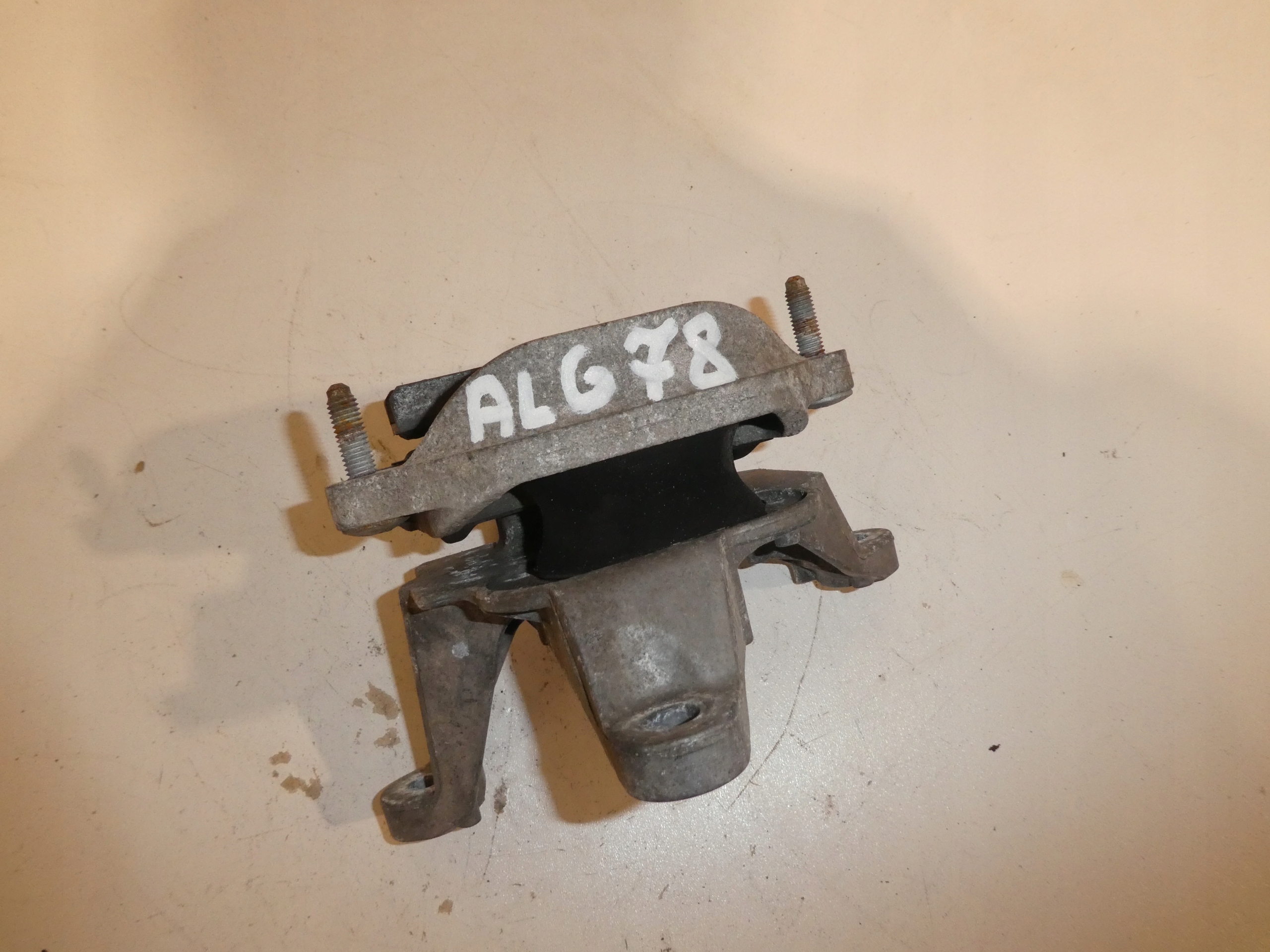 holder gearbox mounting AUDI A4 A5 8K0399115R