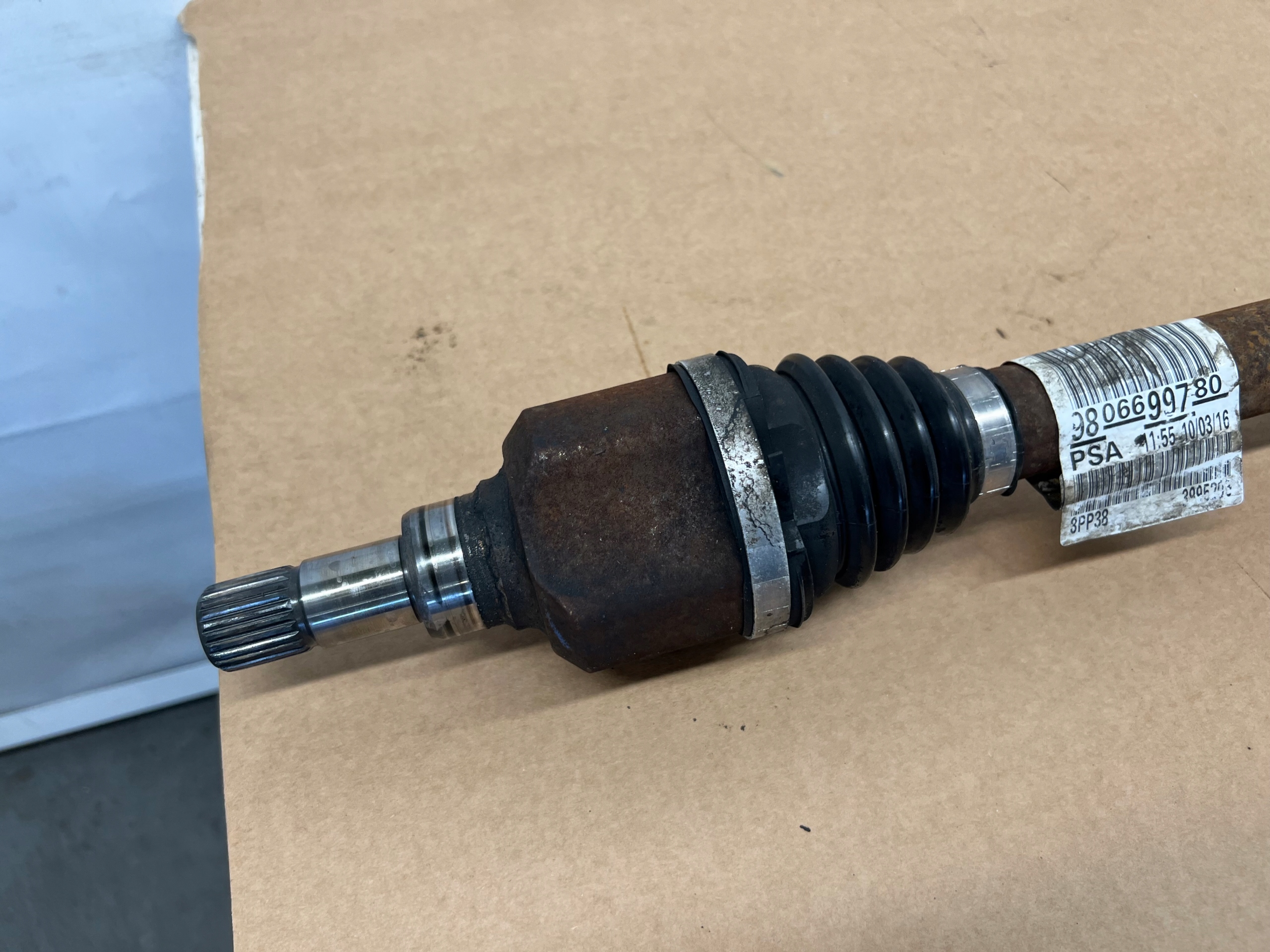 Peugeot 308 II T9 1.6 BlueHDI semi-axis right front right front 9806699780