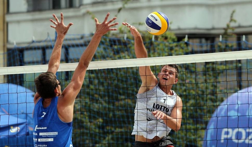 SIATKA DO SIATKÓWKI PLAŻOWEJ WYTRZYMAŁA CZARNA 9,50 x 1M PP3 Kod producenta SI-PCZ/I