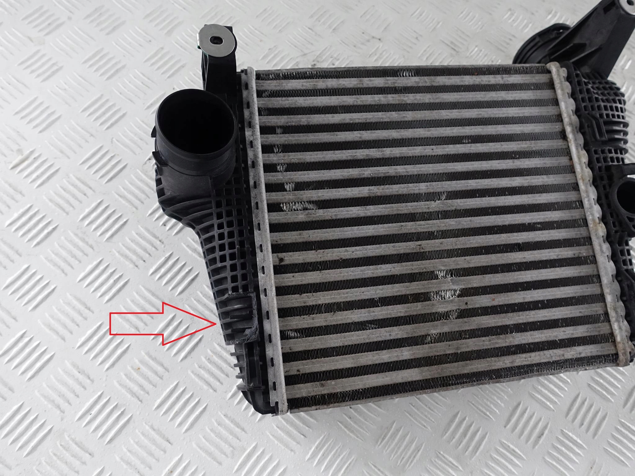 PORSCHE MACAN 95B TURBO intercooler right