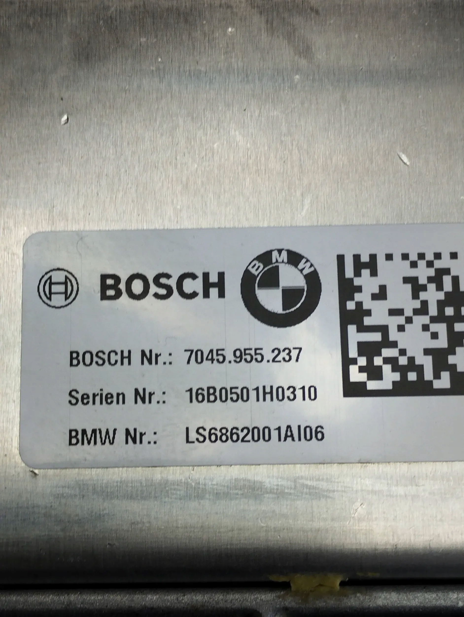 BMW 7 G11 steering wheel rod 6862001