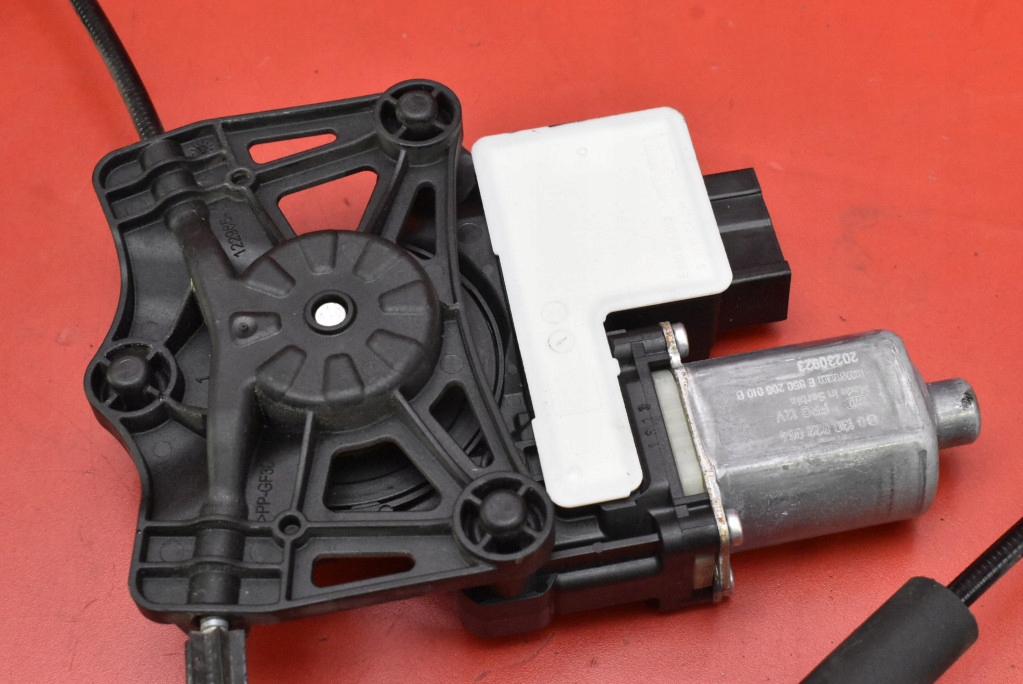 window regulator right front EU 6VA837462 2Q1959406C SKODA FABIA 4 IV 21
