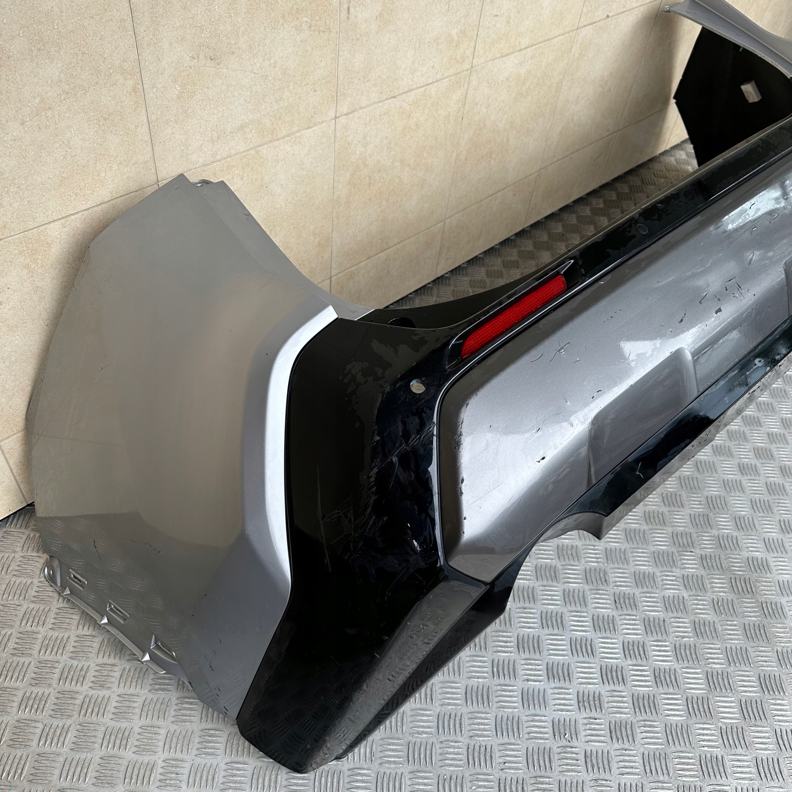 bumper rear TOYOTA RAV4 V 4 PDC 2019 ROK HYBRID