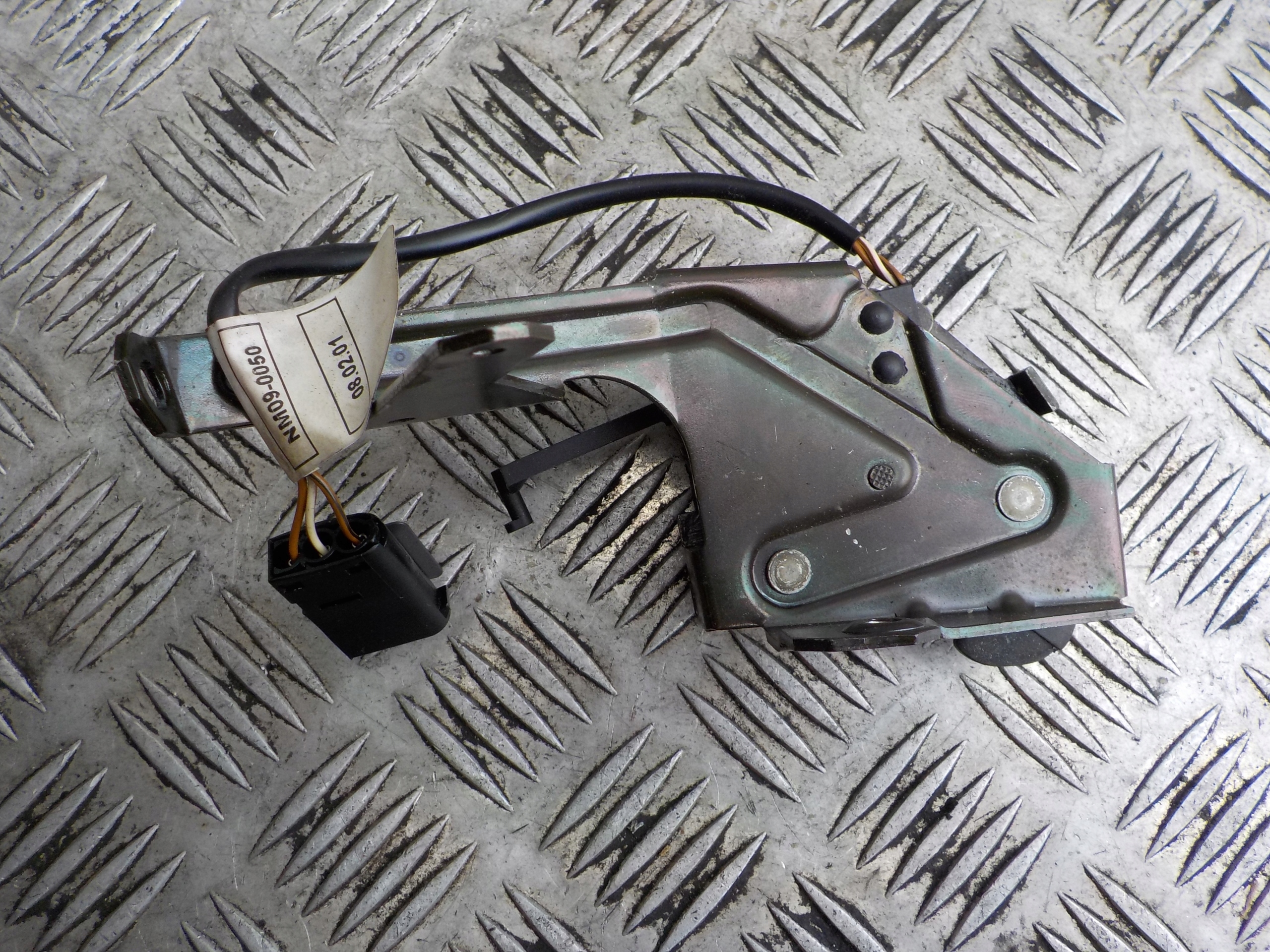 BMW E39 lock windows W KLAPIE 8238469