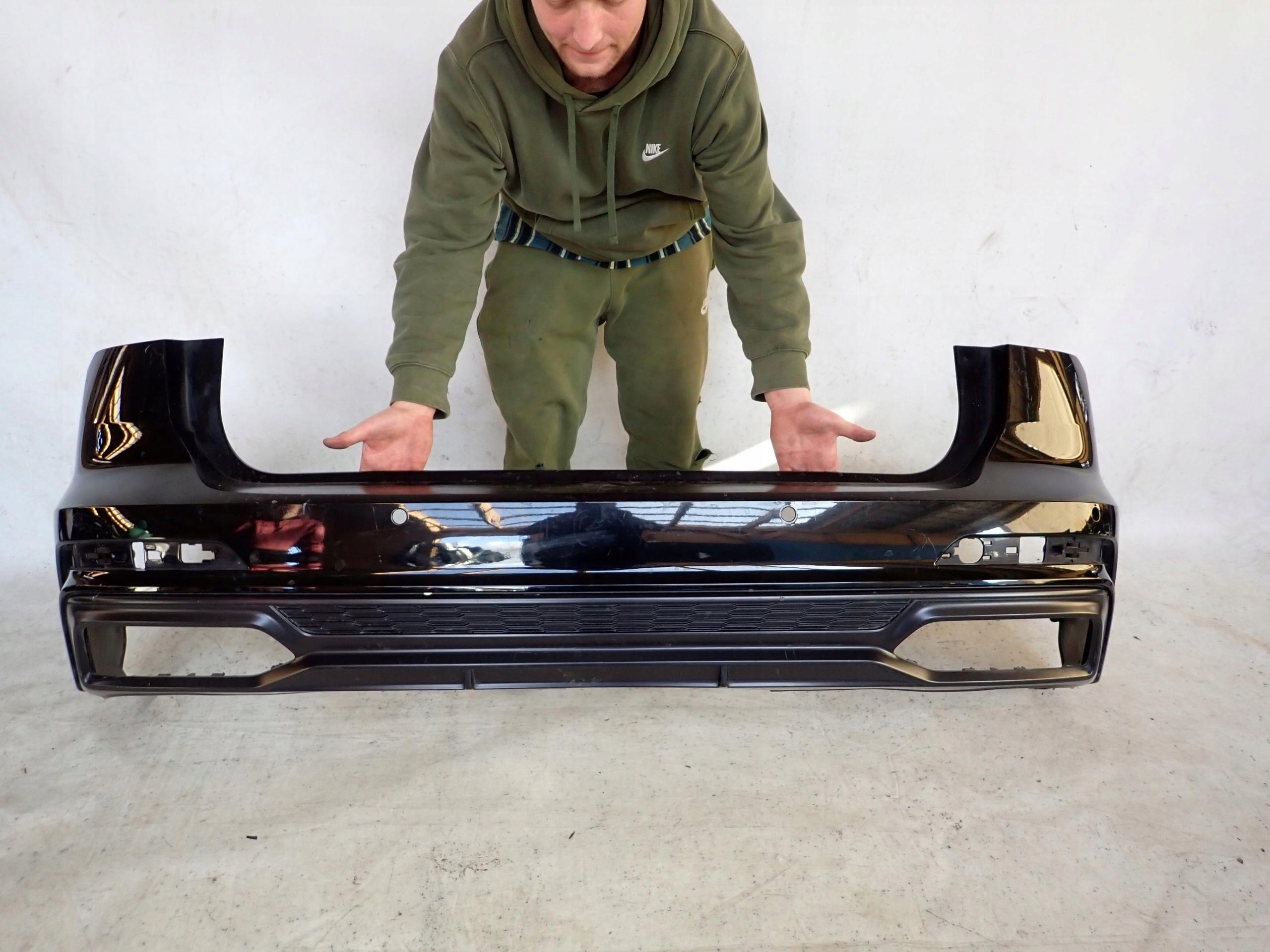 AUDI A6 C8 4K9 S-LINE KOMBI 18- bumper rear part rear 4PDC