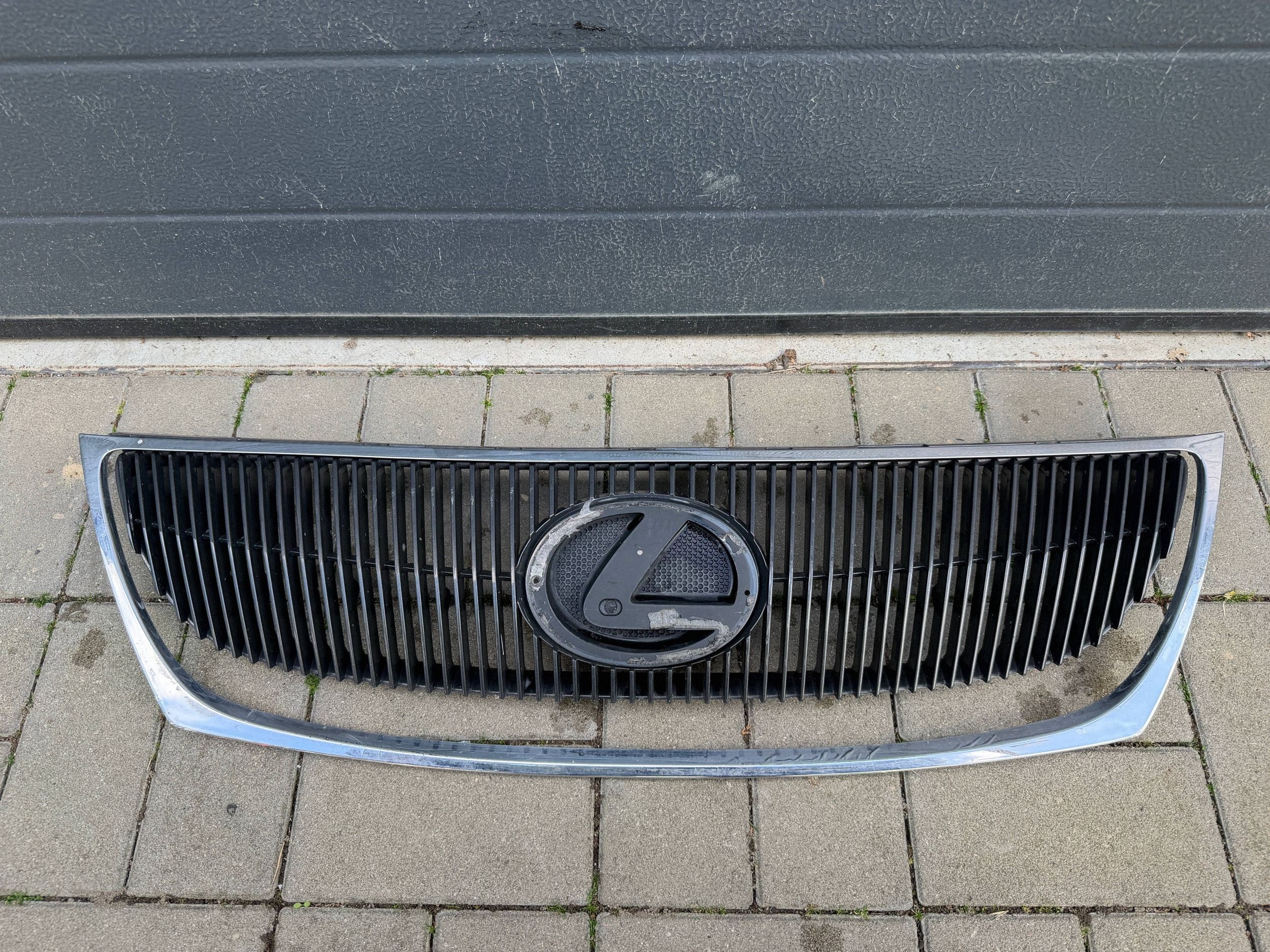 Lexus Gs 3 III 05- grille 52711-30231