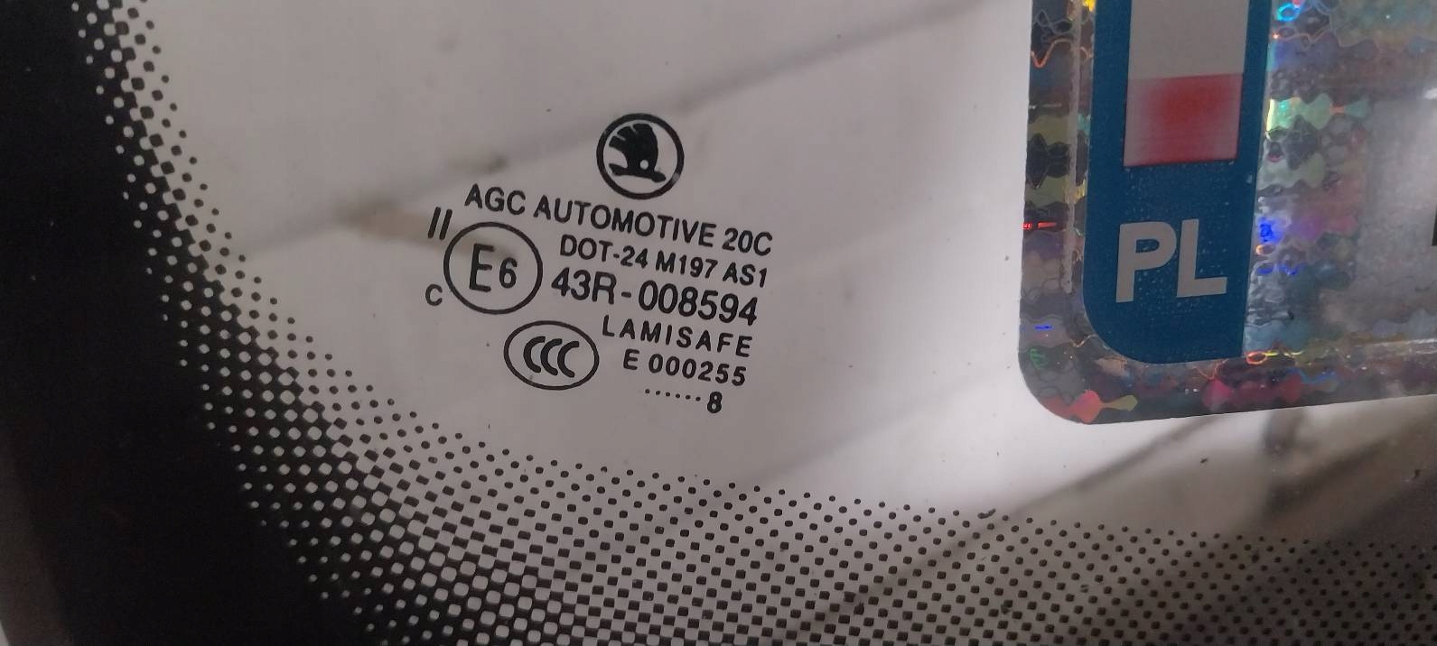 VETRO PARABREZZA SKODA PRAKTIK ROOMSTER e