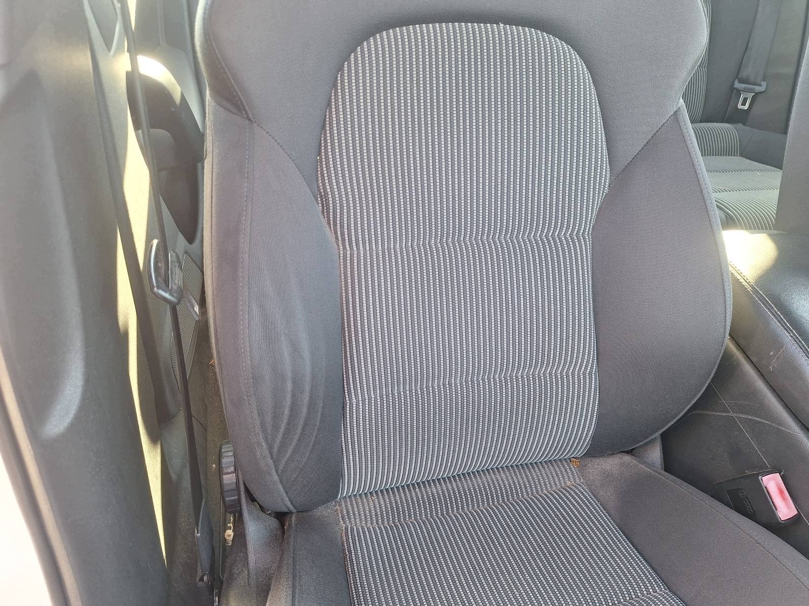 Sitze KOMPLET links rechts Sitz heck AUDI A4 B8 ID: 240487