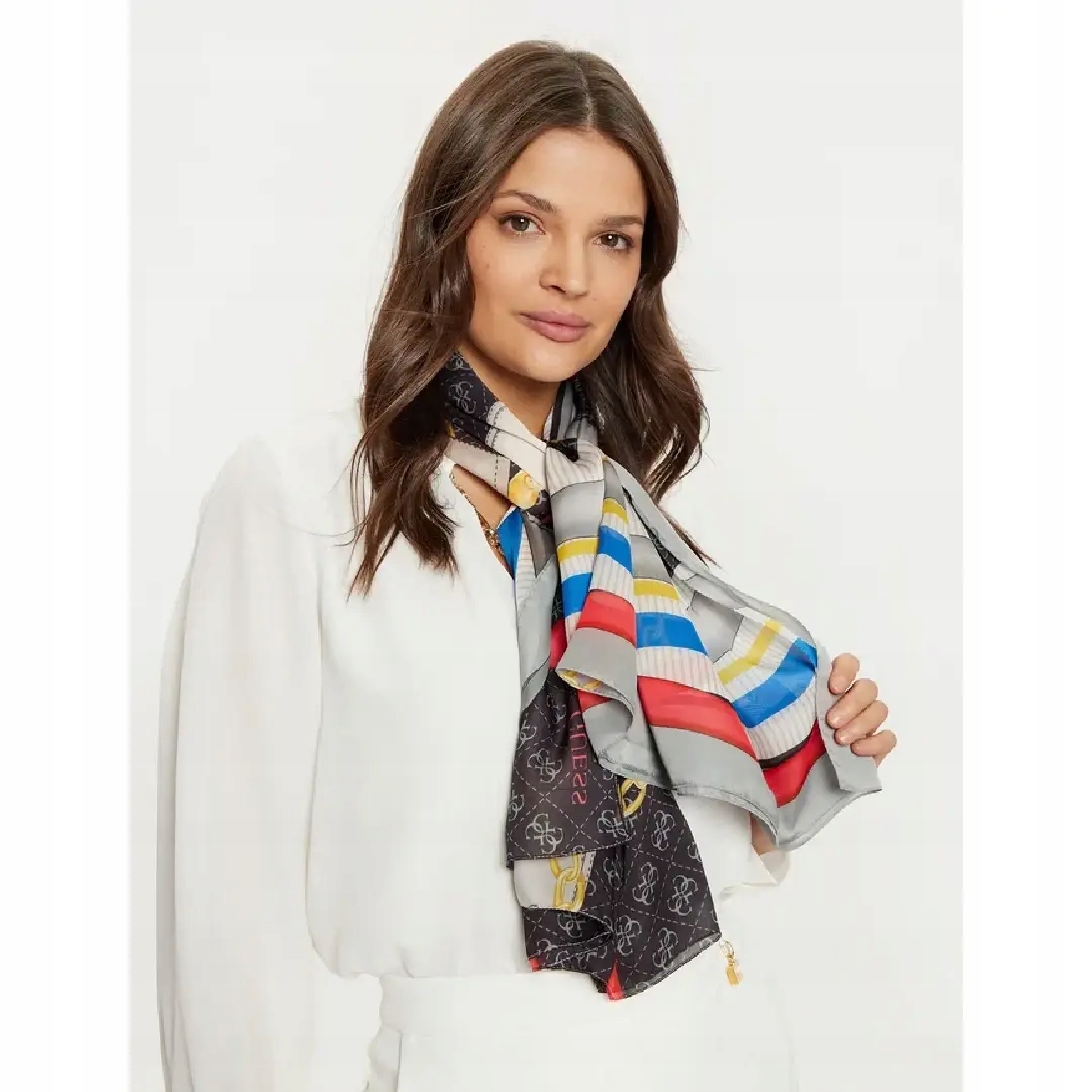 Dámská šála Guess AW5270 SIL12 Bml