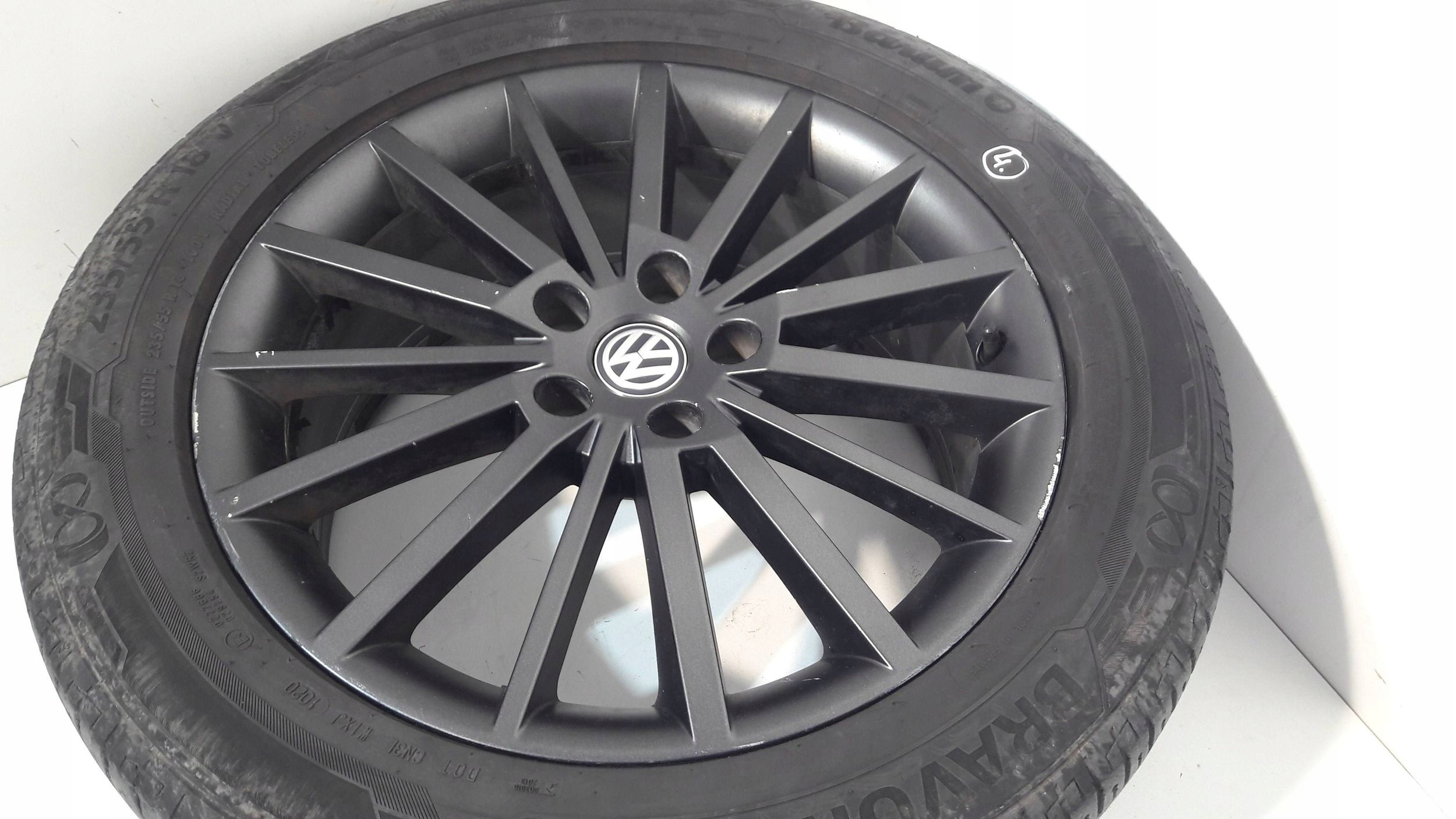 Volkswagen PASSAT B7 discs aluminium R18 5E0601025K